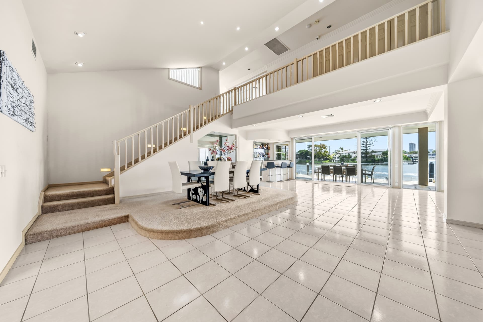 23 Cleland Crescent, Broadbeach Waters, QLD, 4218, Broadbeach Waters - Thumbnail 3