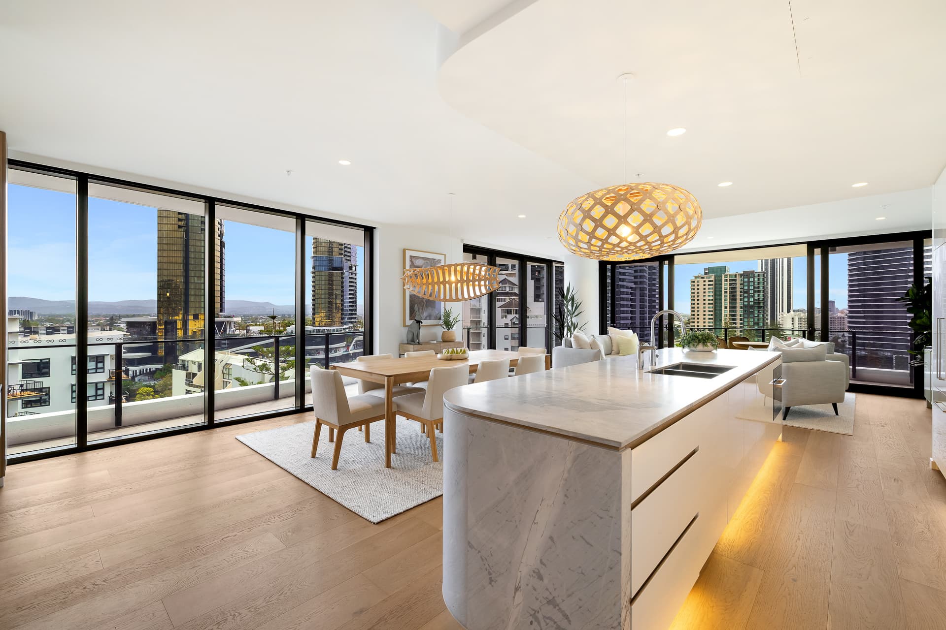 801/33 Surf Parade, Broadbeach, QLD, 4218, Broadbeach - Thumbnail 8