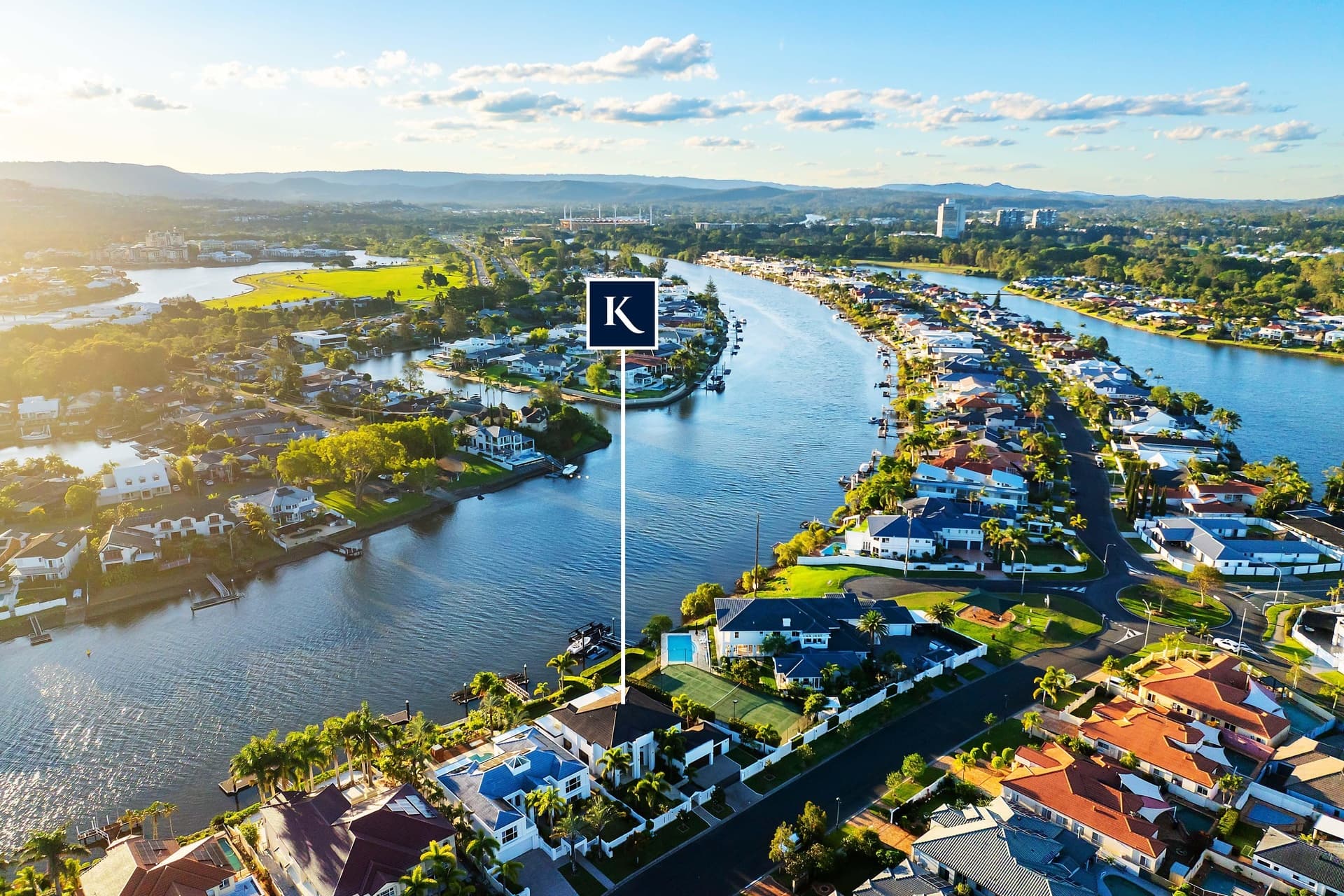 7 Sir Bruce Small Boulevard, Benowa Waters, QLD, 4217, Benowa Waters - Thumbnail 5