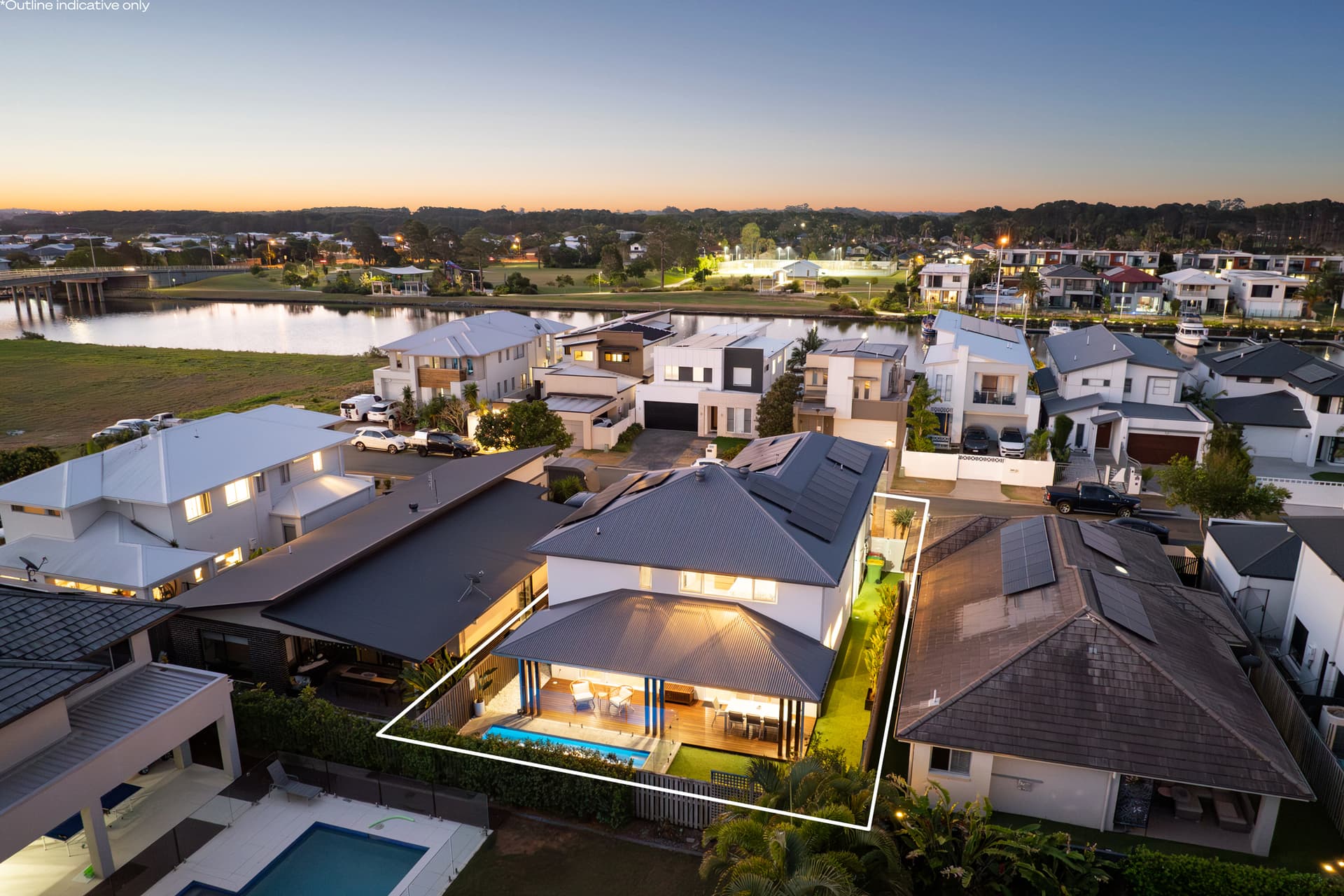 74 North View Street, Hope Island, QLD, 4212, Hope Island - Thumbnail 2