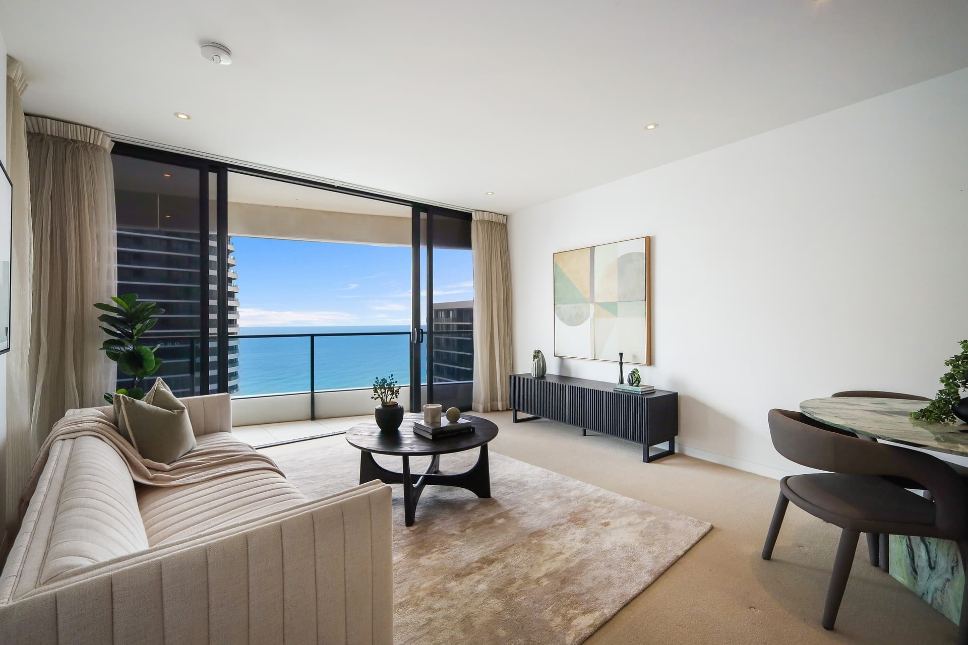 23004/21 Elizabeth Avenue, Broadbeach, QLD, 4218, Broadbeach - Thumbnail 2