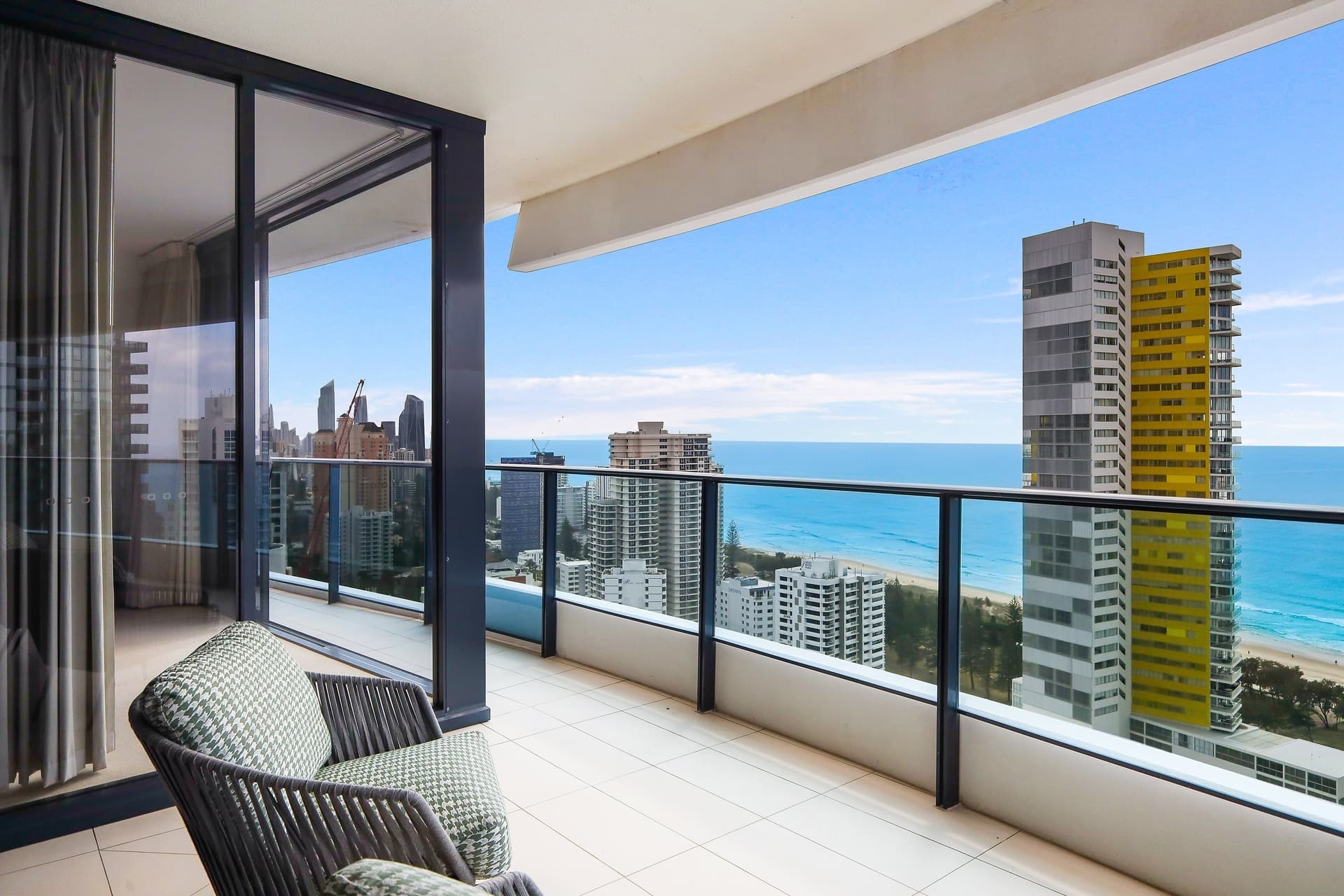 23004/21 Elizabeth Avenue, Broadbeach, QLD, 4218, Broadbeach - Thumbnail 3