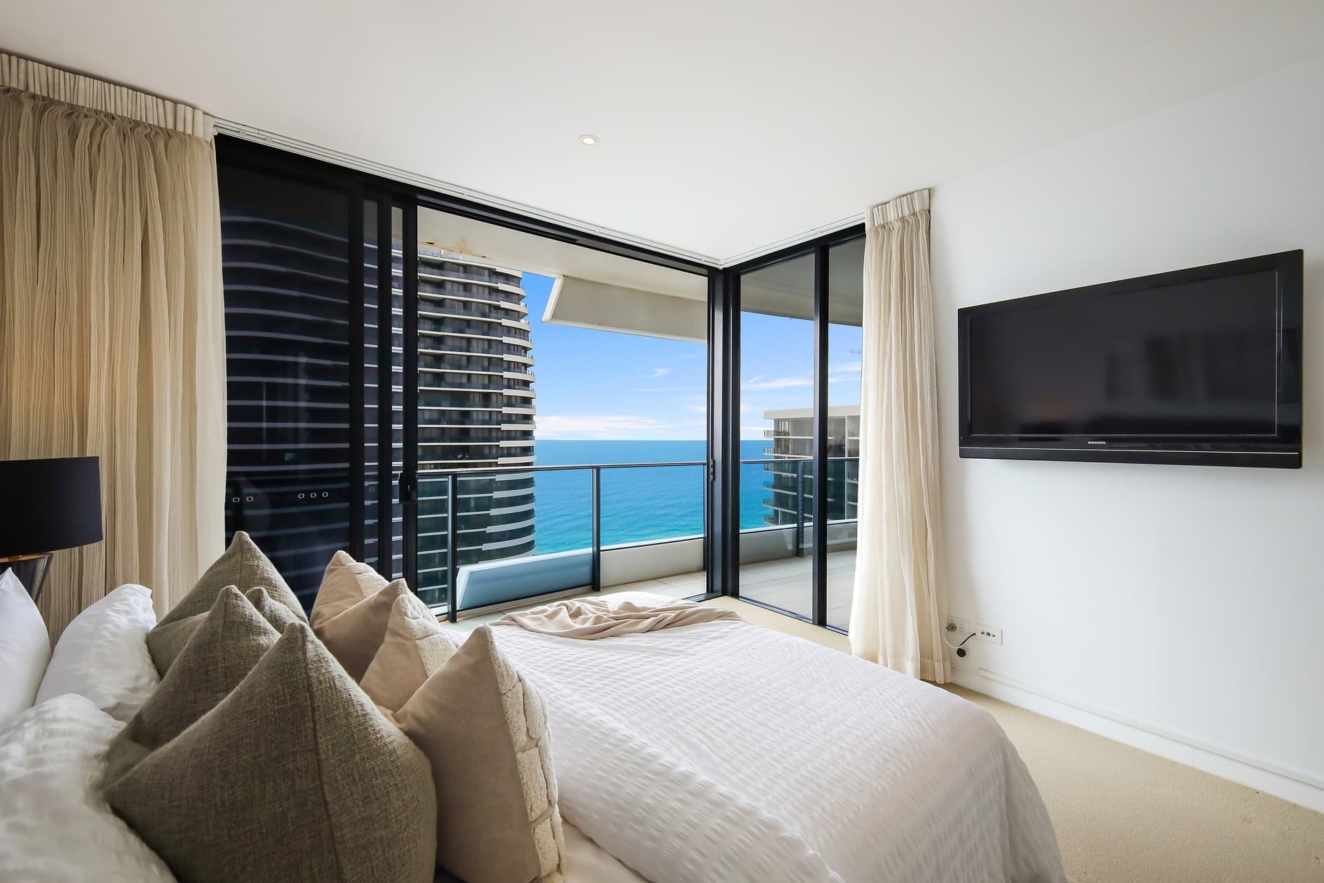 23004/21 Elizabeth Avenue, Broadbeach, QLD, 4218, Broadbeach - Thumbnail 8