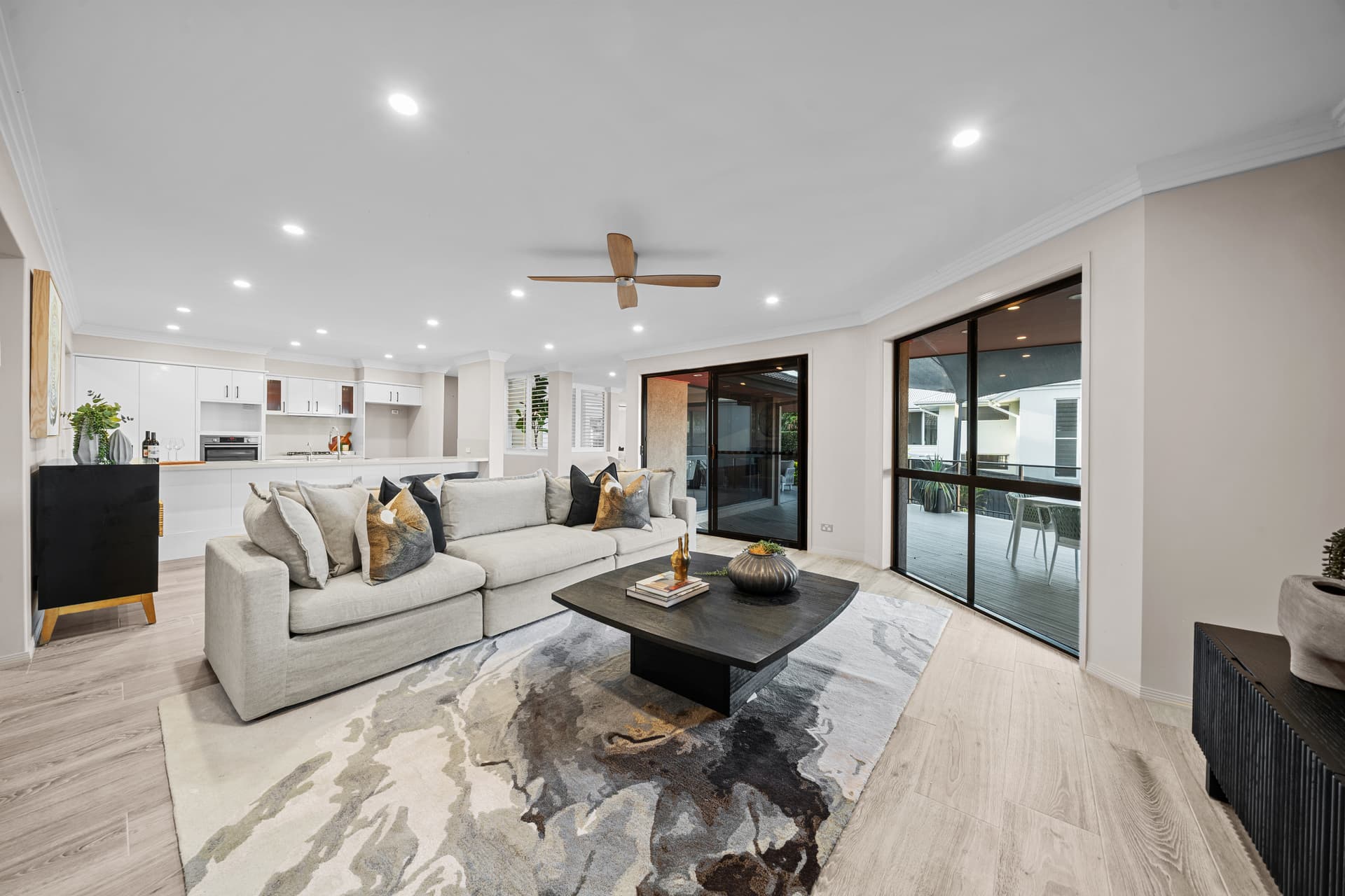 74 Sea Eagle  Drive, Burleigh Waters, QLD, 4220, Burleigh Waters - Thumbnail 4