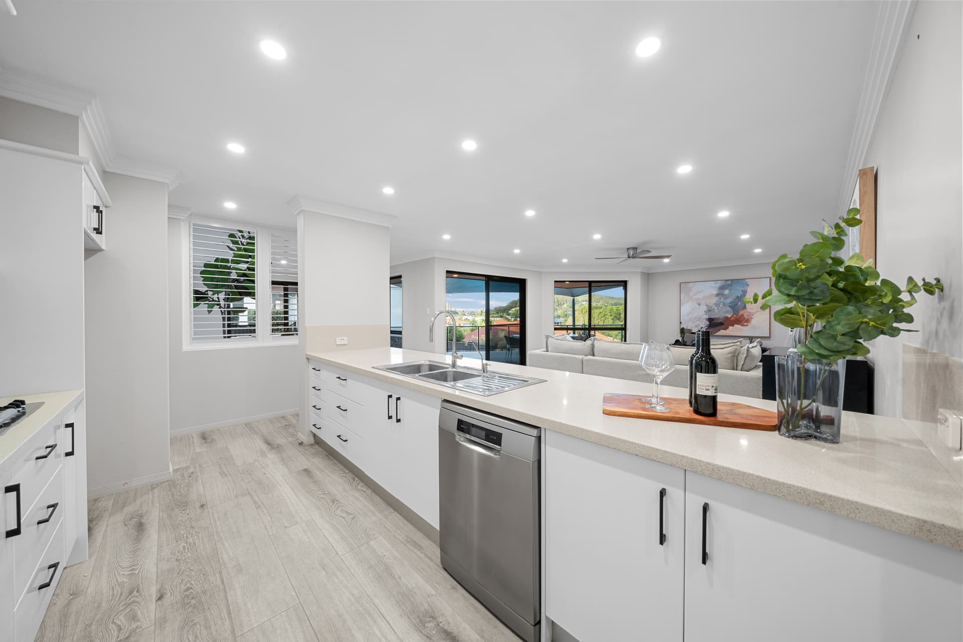 74 Sea Eagle  Drive, Burleigh Waters, QLD, 4220, Burleigh Waters - Thumbnail 5