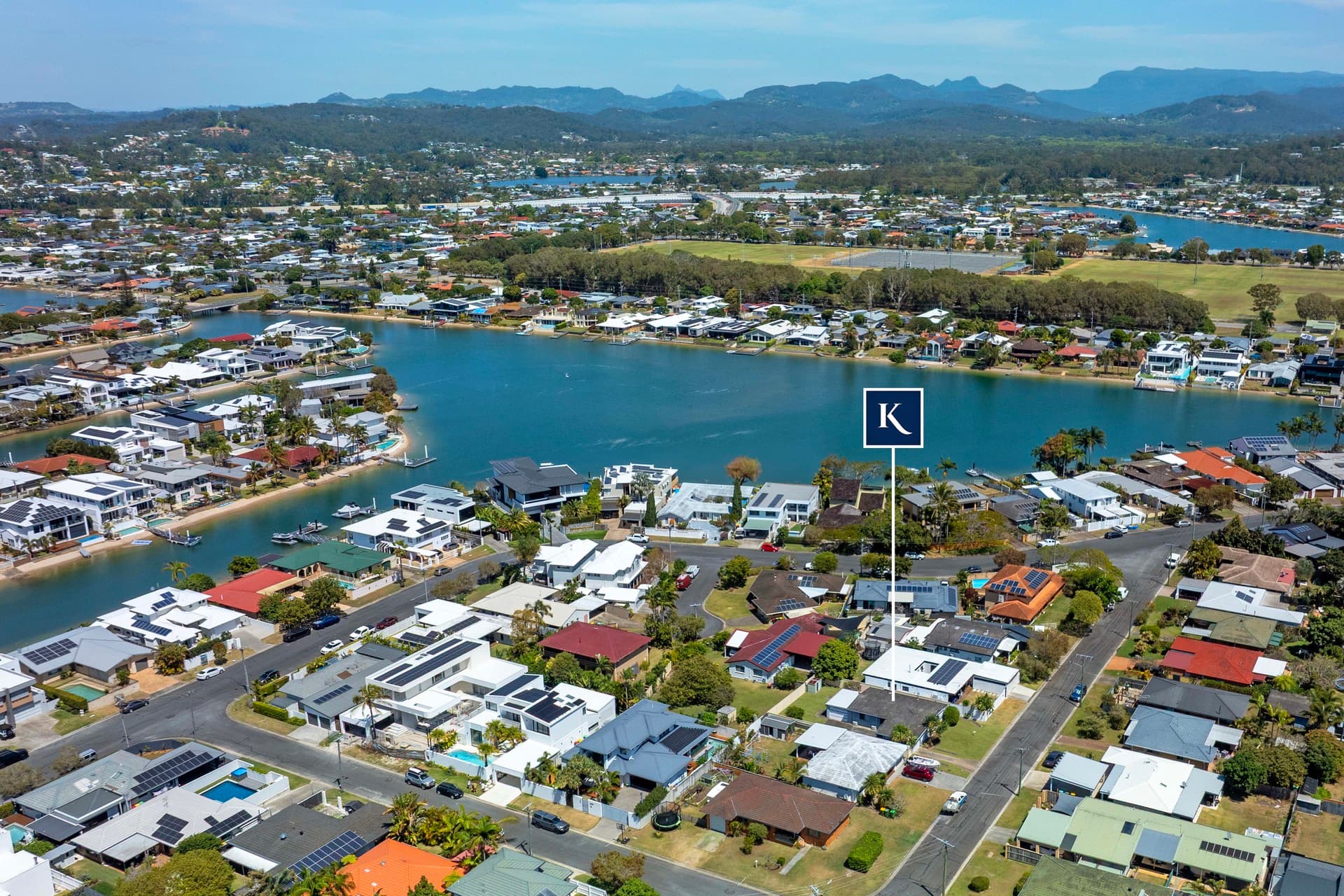 6 Bahloo Avenue, Palm Beach, QLD, 4221, Palm Beach - Thumbnail 3