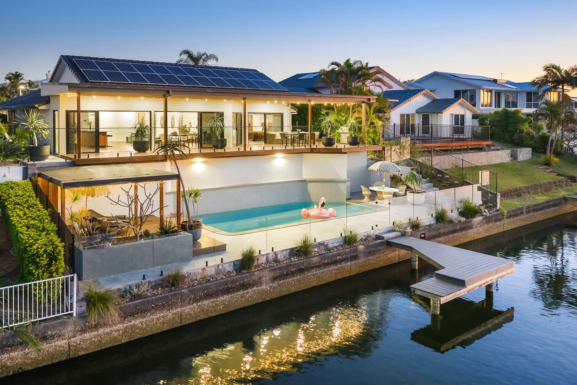 16 Montego Court, Mermaid Waters, QLD, 4218, Mermaid Waters - Thumbnail 3