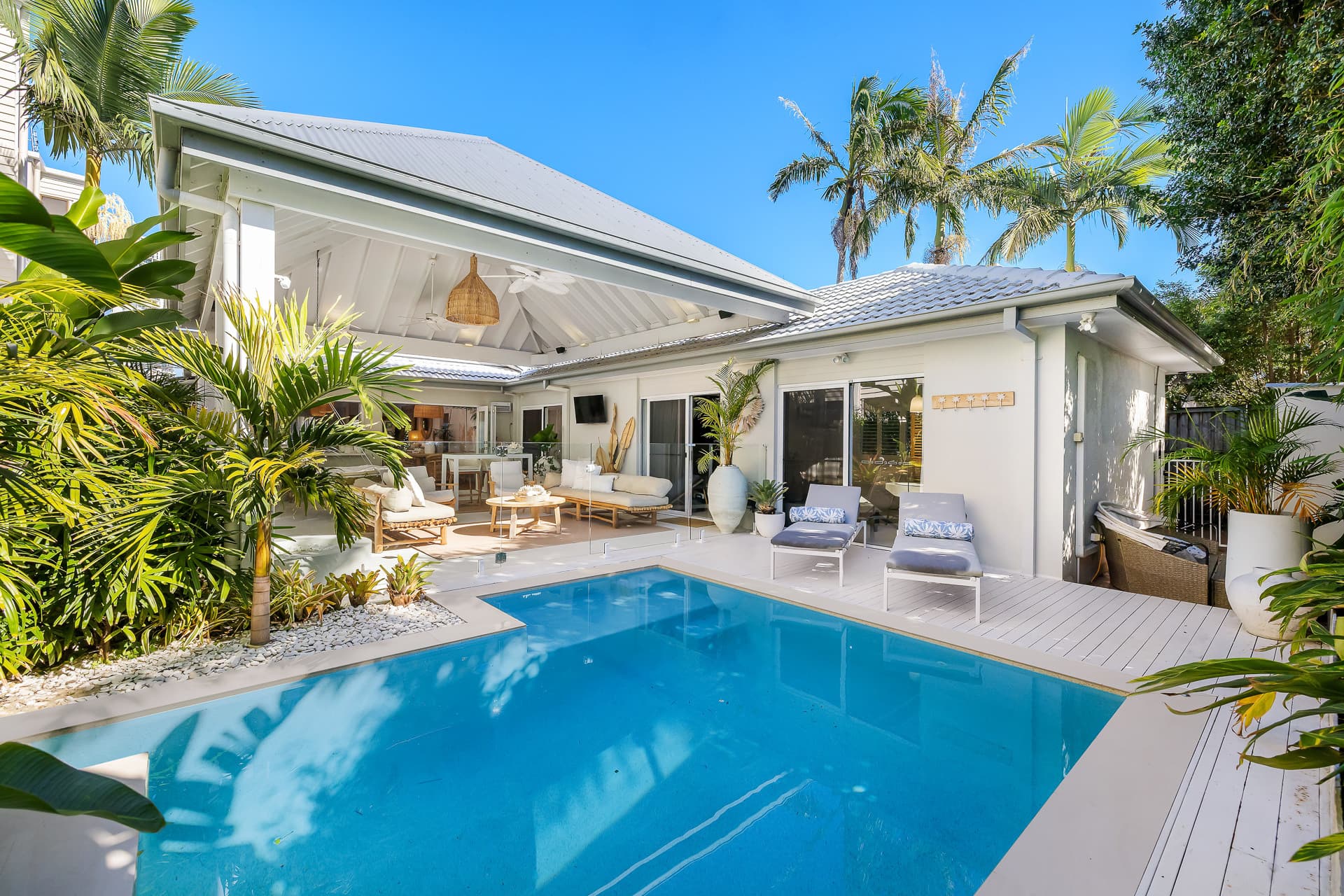 21 Norfolk Avenue, Surfers Paradise, QLD, 4217, Surfers Paradise - Image 1