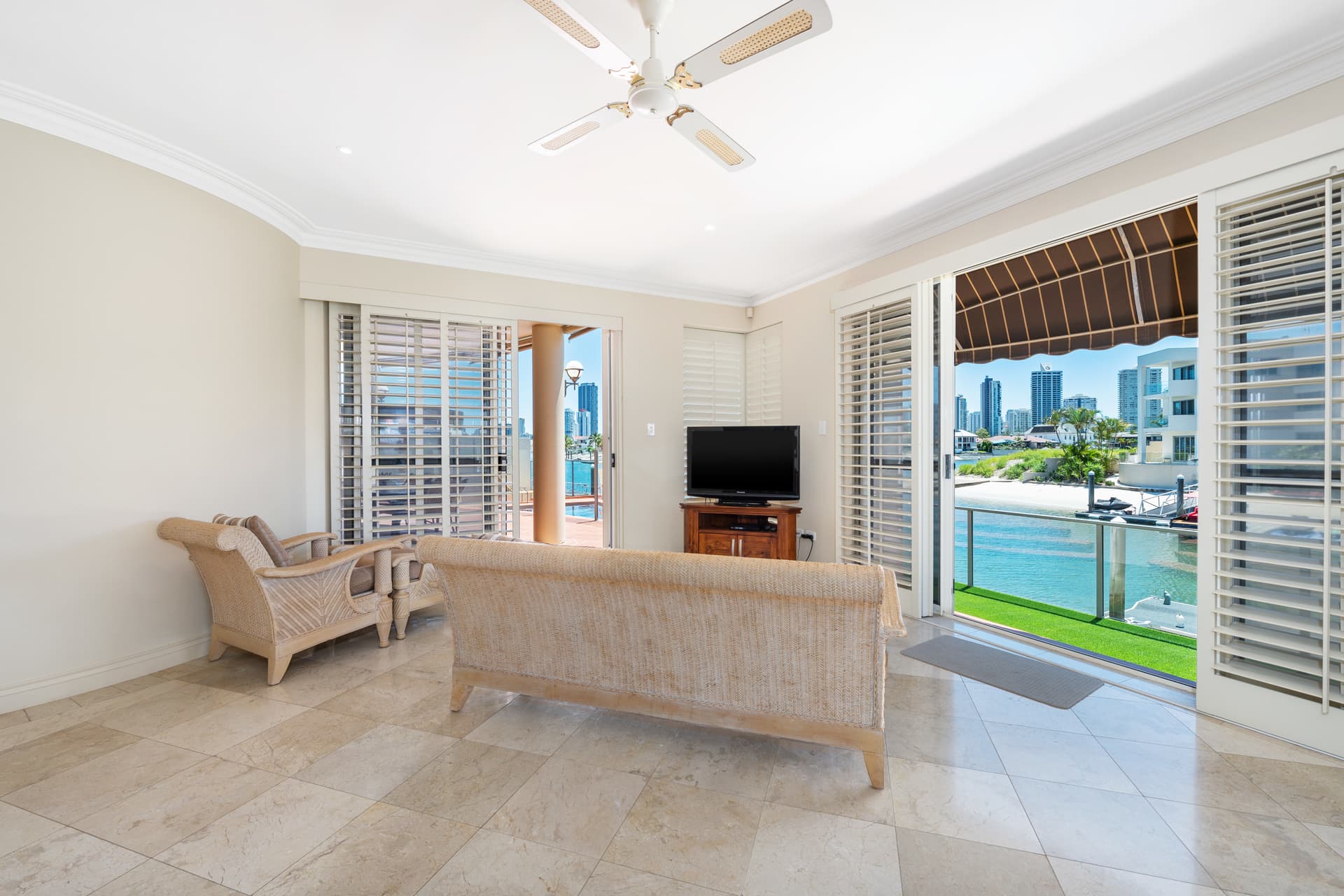 83 Admiralty Drive, Paradise Waters, QLD, 4217, Surfers Paradise - Thumbnail 6