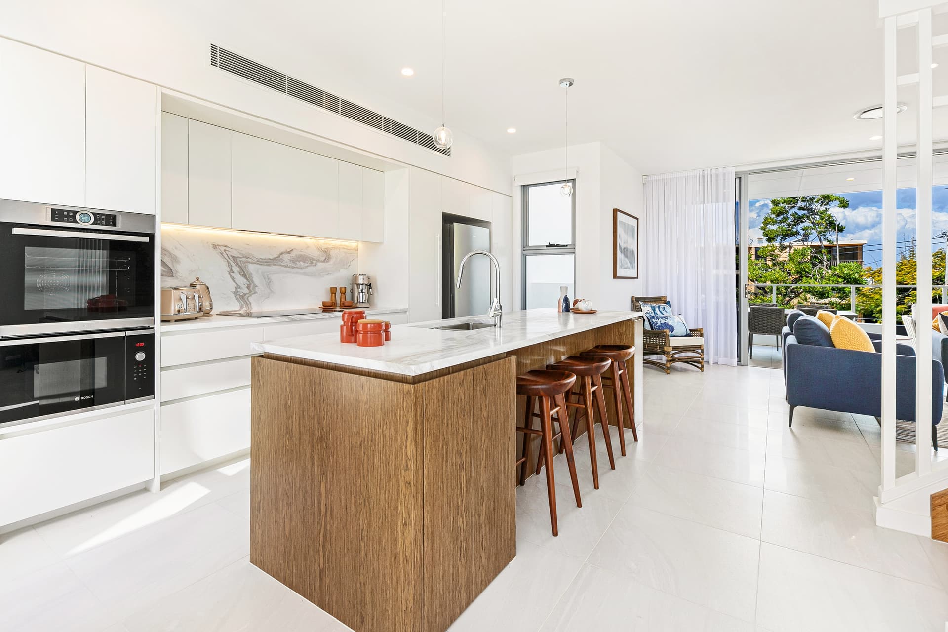 3/7-11 Rutledge Street, Coolangatta, QLD, 4225, Coolangatta - Thumbnail 4