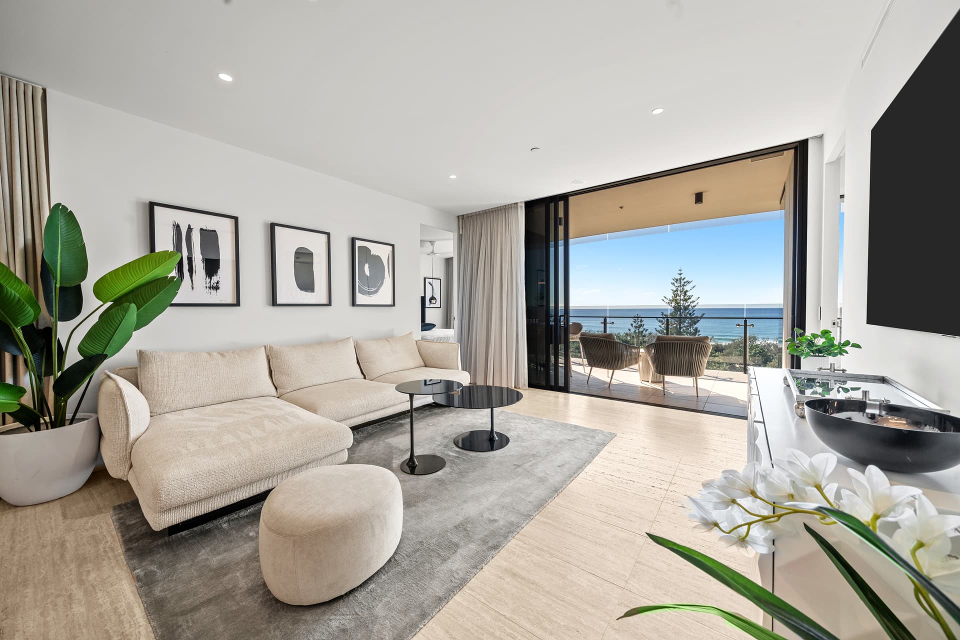 502/272 Hedges Avenue, Mermaid Beach, QLD, 4218, Mermaid Beach - Image 1