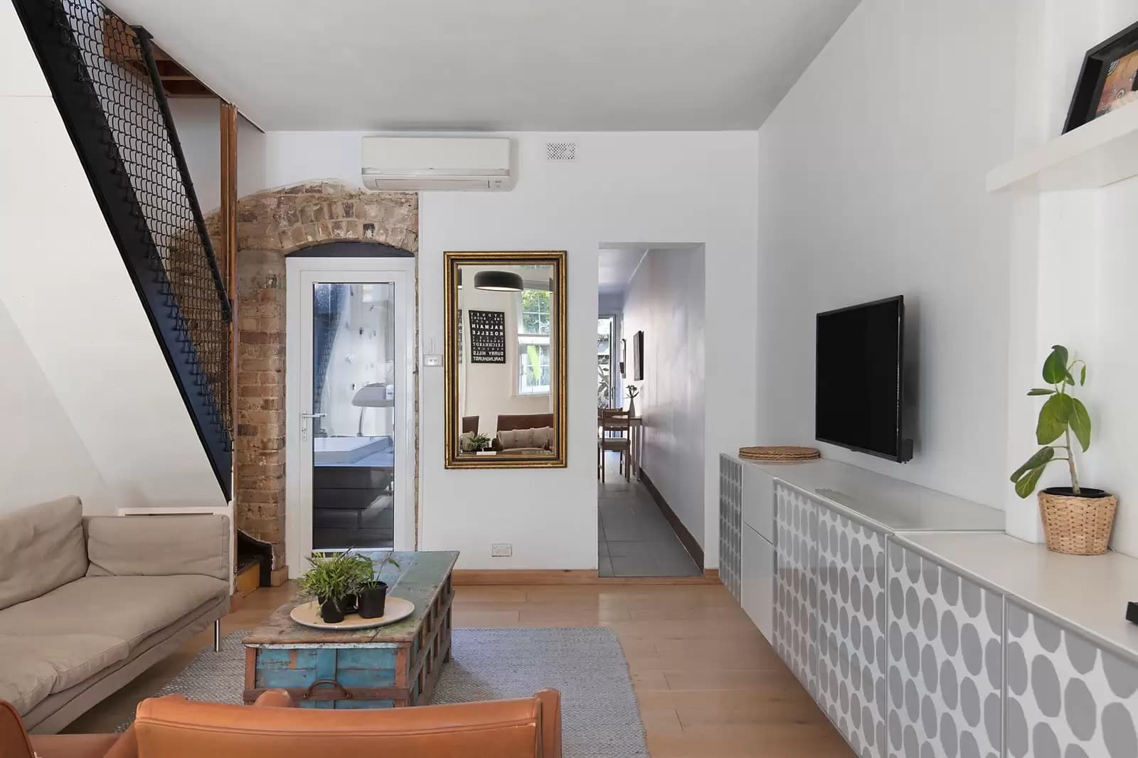 63 Bridge Road, Glebe, Glebe - Thumbnail 3