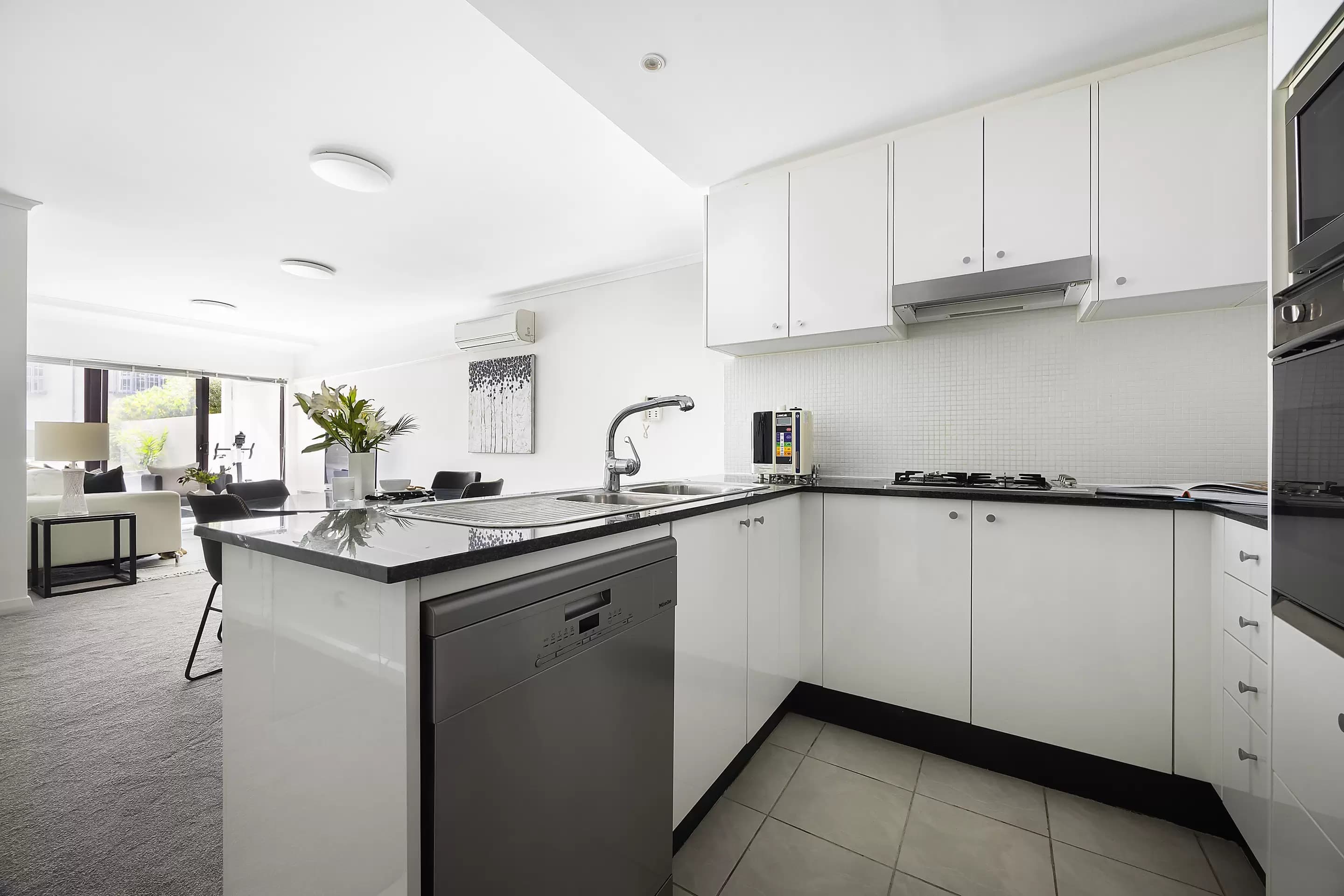 11/57-63 Belmore Road, Randwick, Randwick - Thumbnail 4