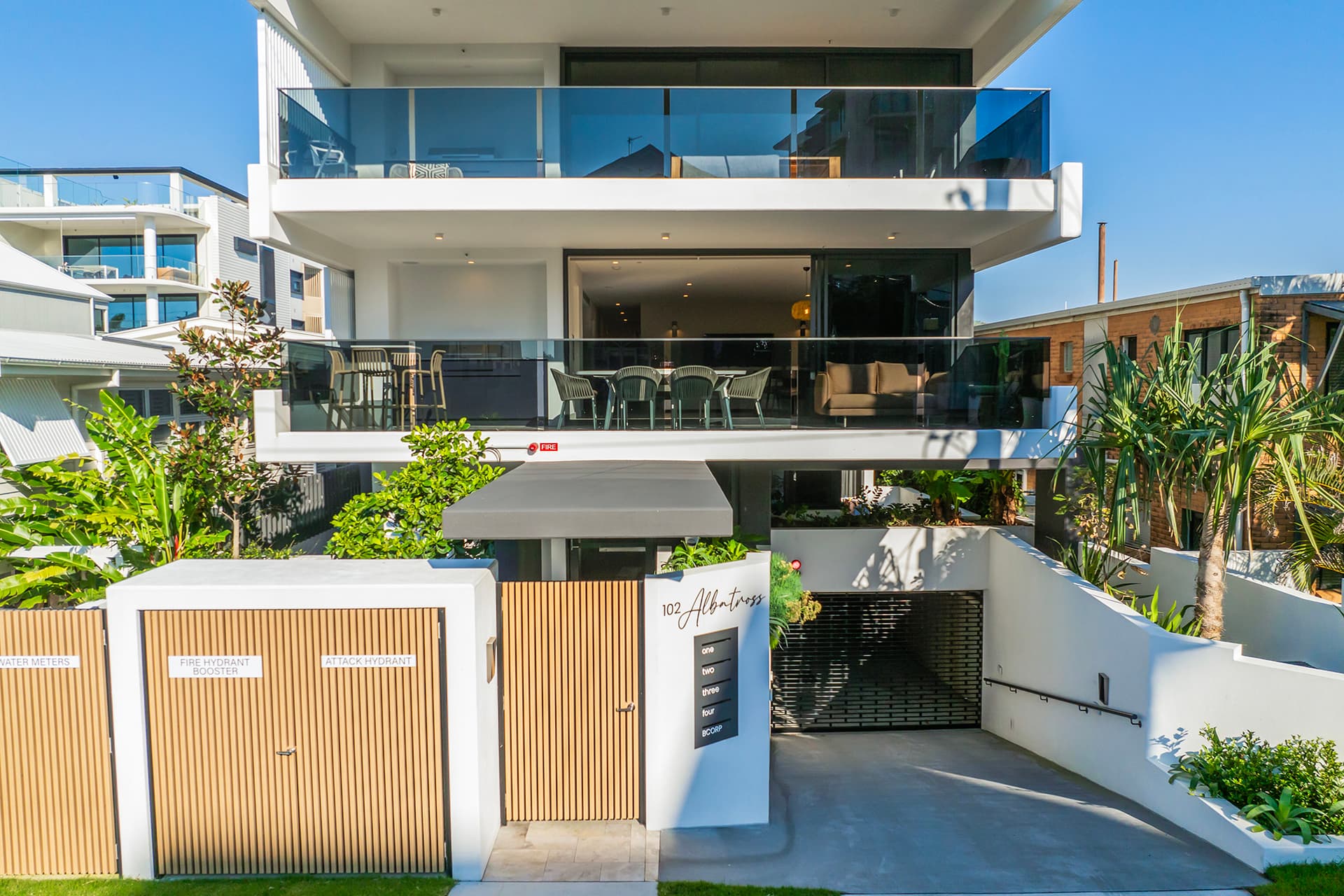 2/102 Albatross Avenue, Mermaid Beach, QLD, 4218, Mermaid Beach - Thumbnail 2