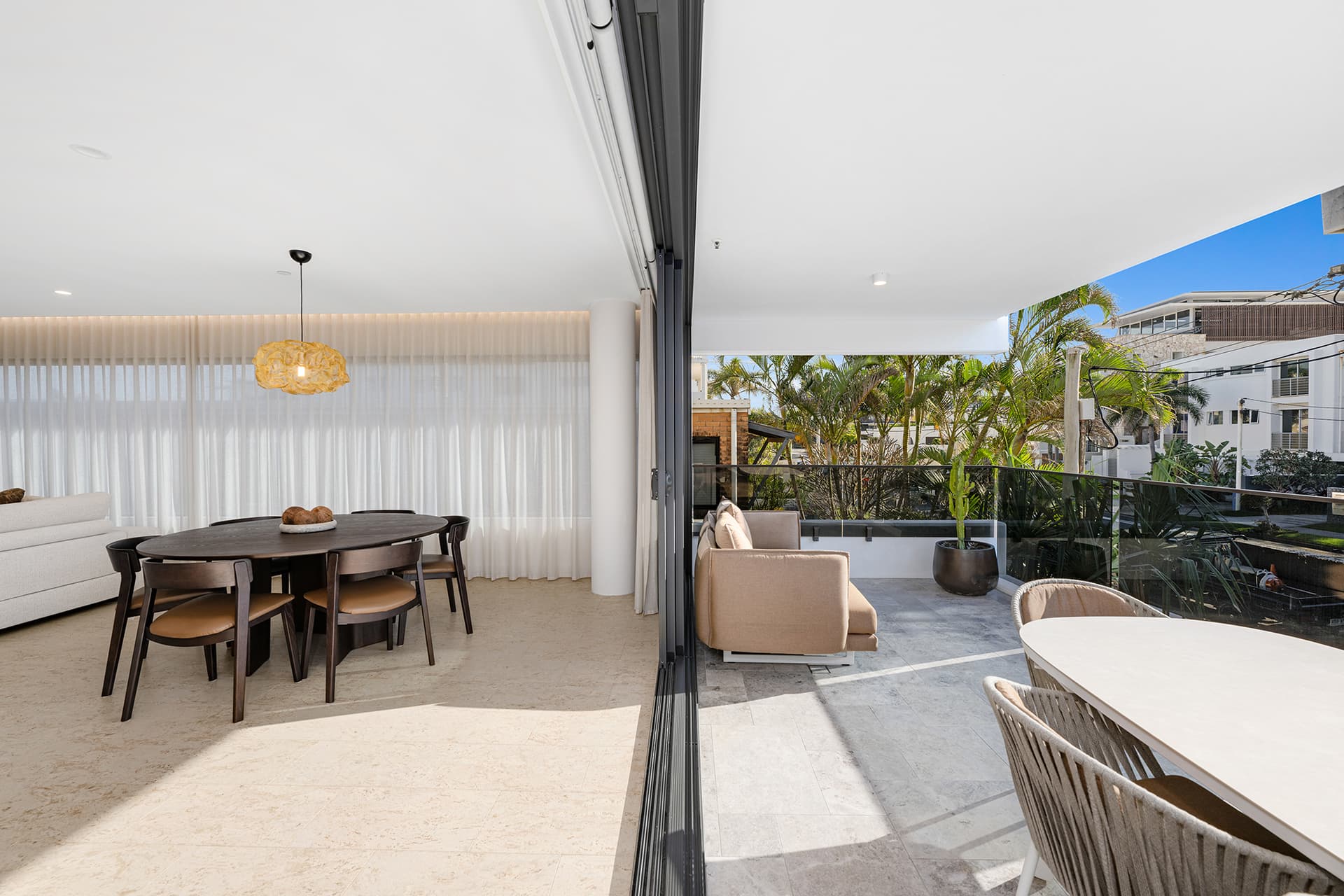 2/102 Albatross Avenue, Mermaid Beach, QLD, 4218, Mermaid Beach - Thumbnail 4