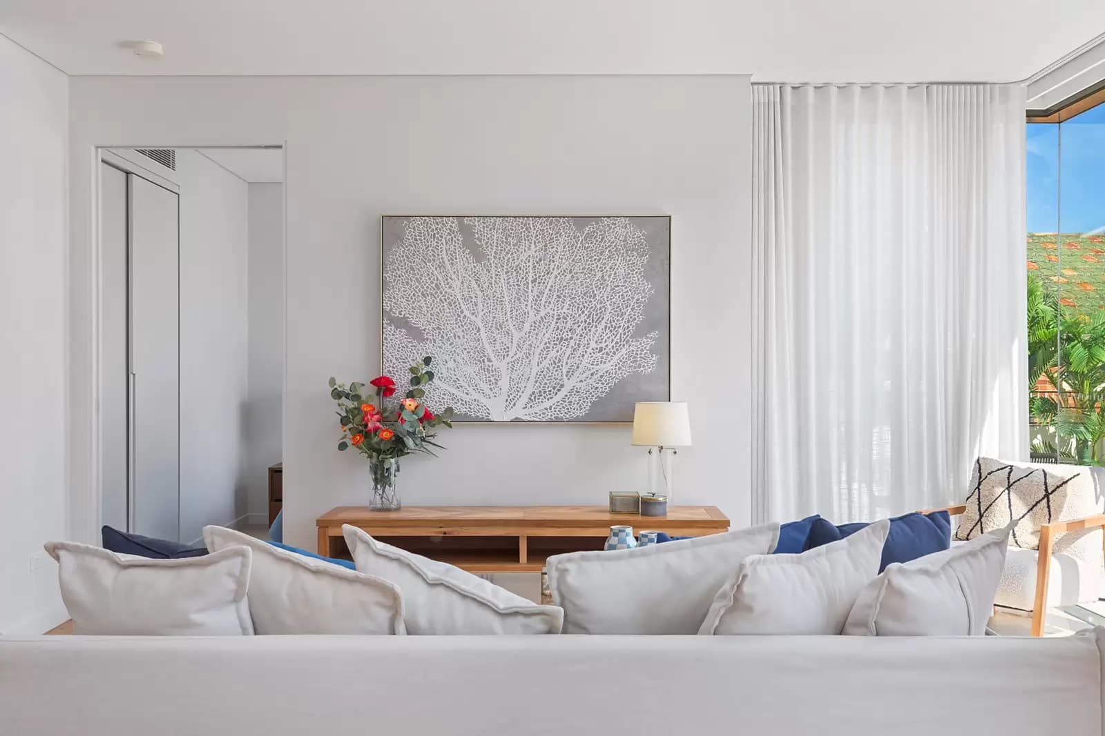 305/105 Wellington Street, Bondi Beach, Bondi Beach - Thumbnail 2