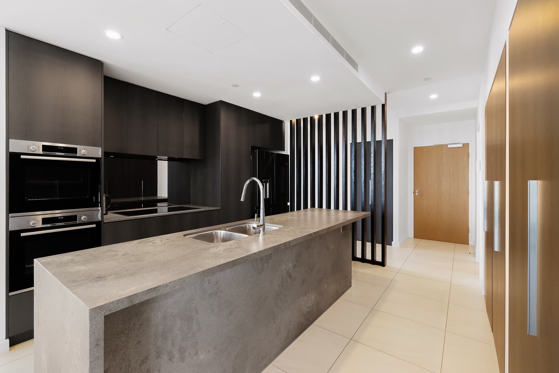 1204/16 Seventh Avenue , Palm Beach, QLD, 4221, Palm Beach - Thumbnail 8