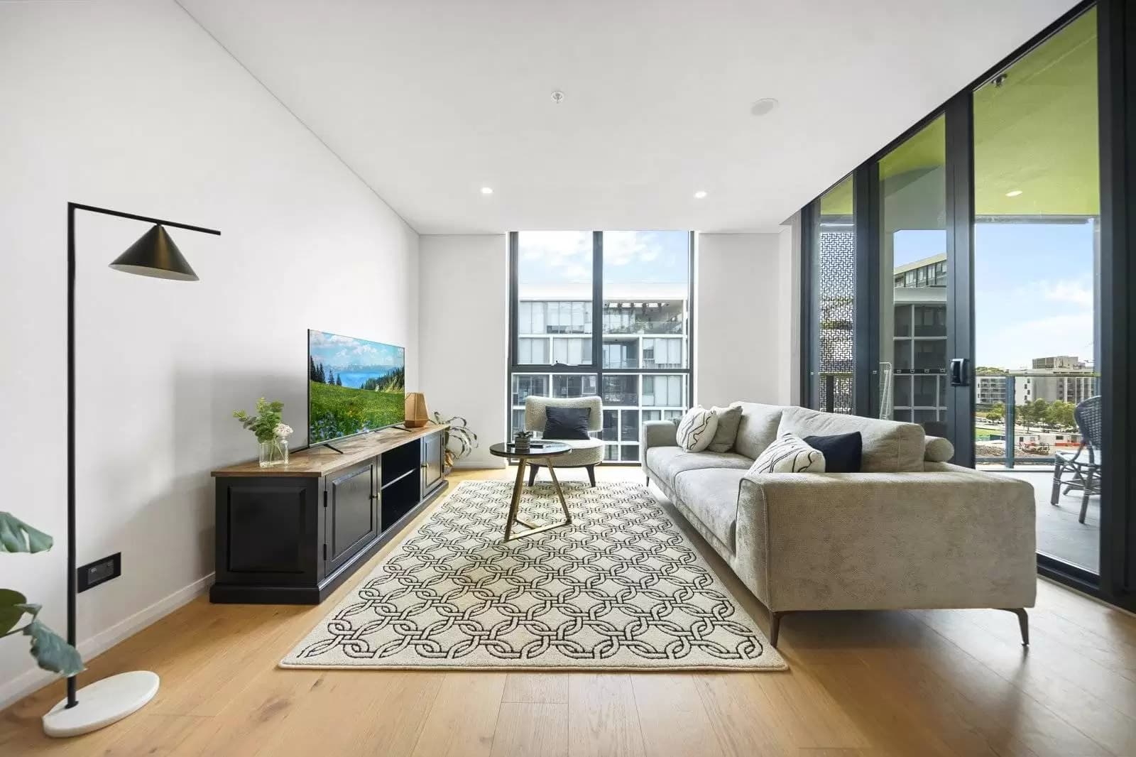434/20 George Julius Avenue, Zetland, Zetland - Image 1