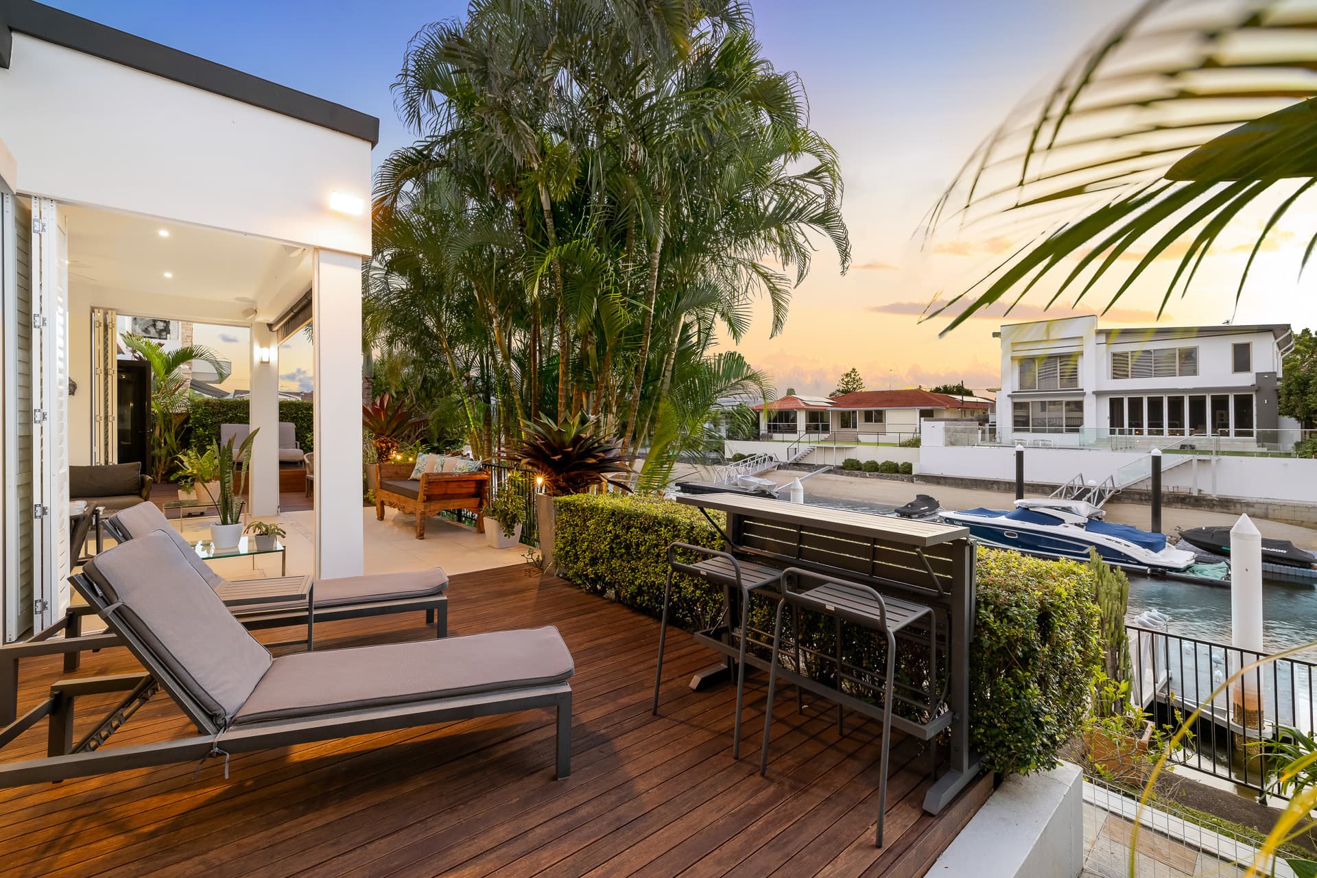 29 Sunshine Boulevard, Broadbeach Waters, QLD, 4218, Broadbeach Waters - Thumbnail 3