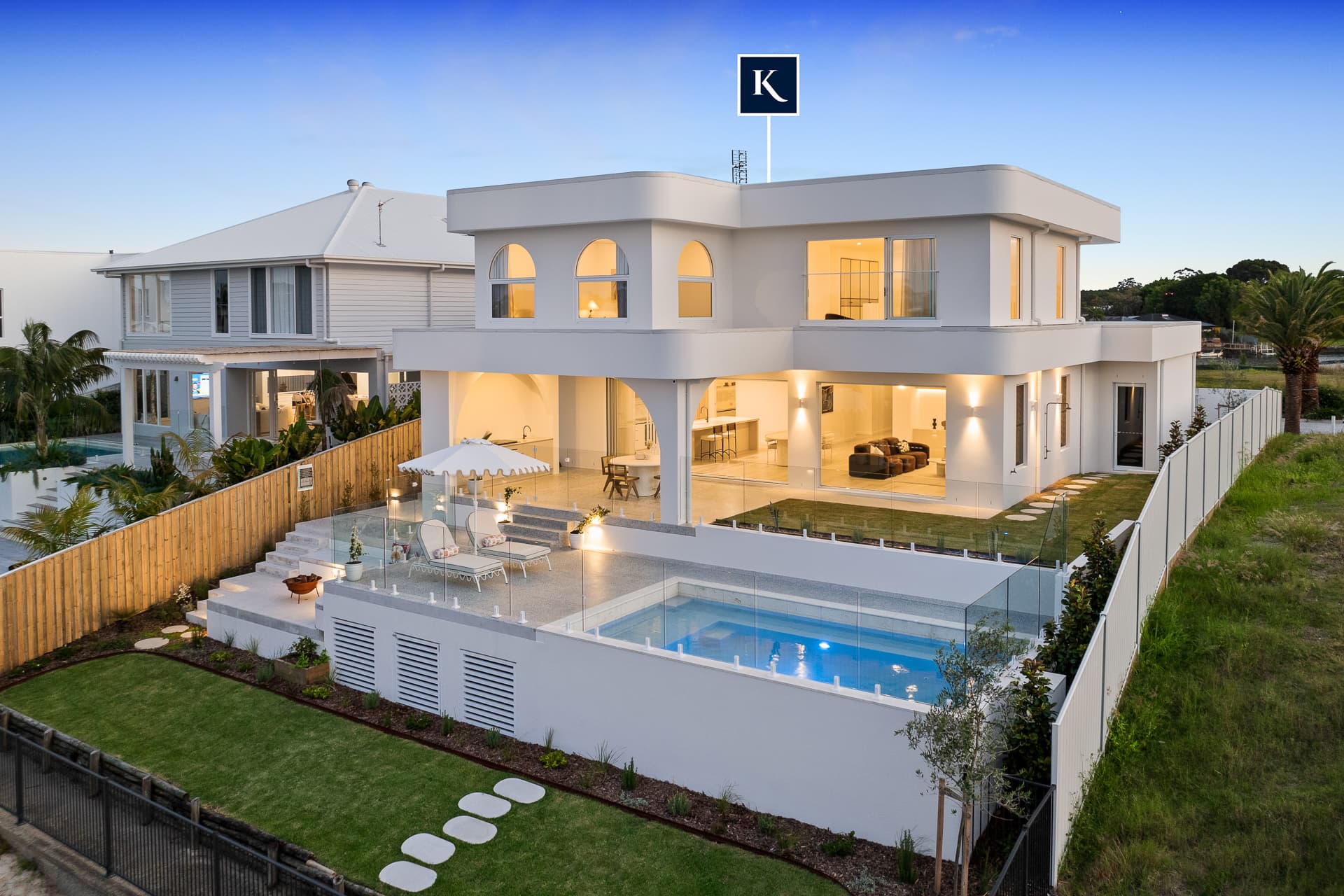 25 McIlwain Drive, Mermaid Waters, QLD, 4218, Mermaid Waters - Thumbnail 4