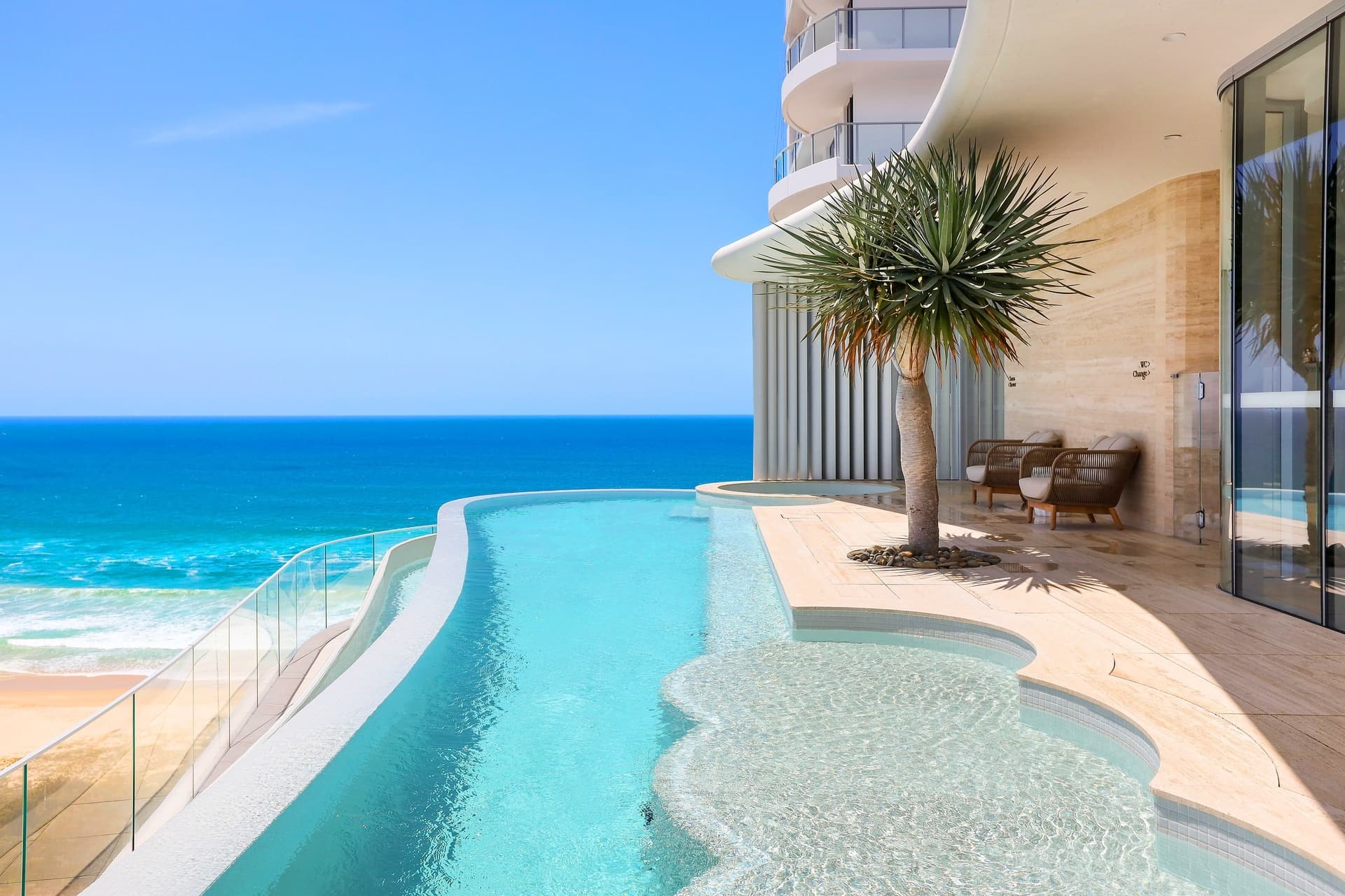 601/4 Australia Avenue, Broadbeach, QLD, 4218, Broadbeach - Thumbnail 2