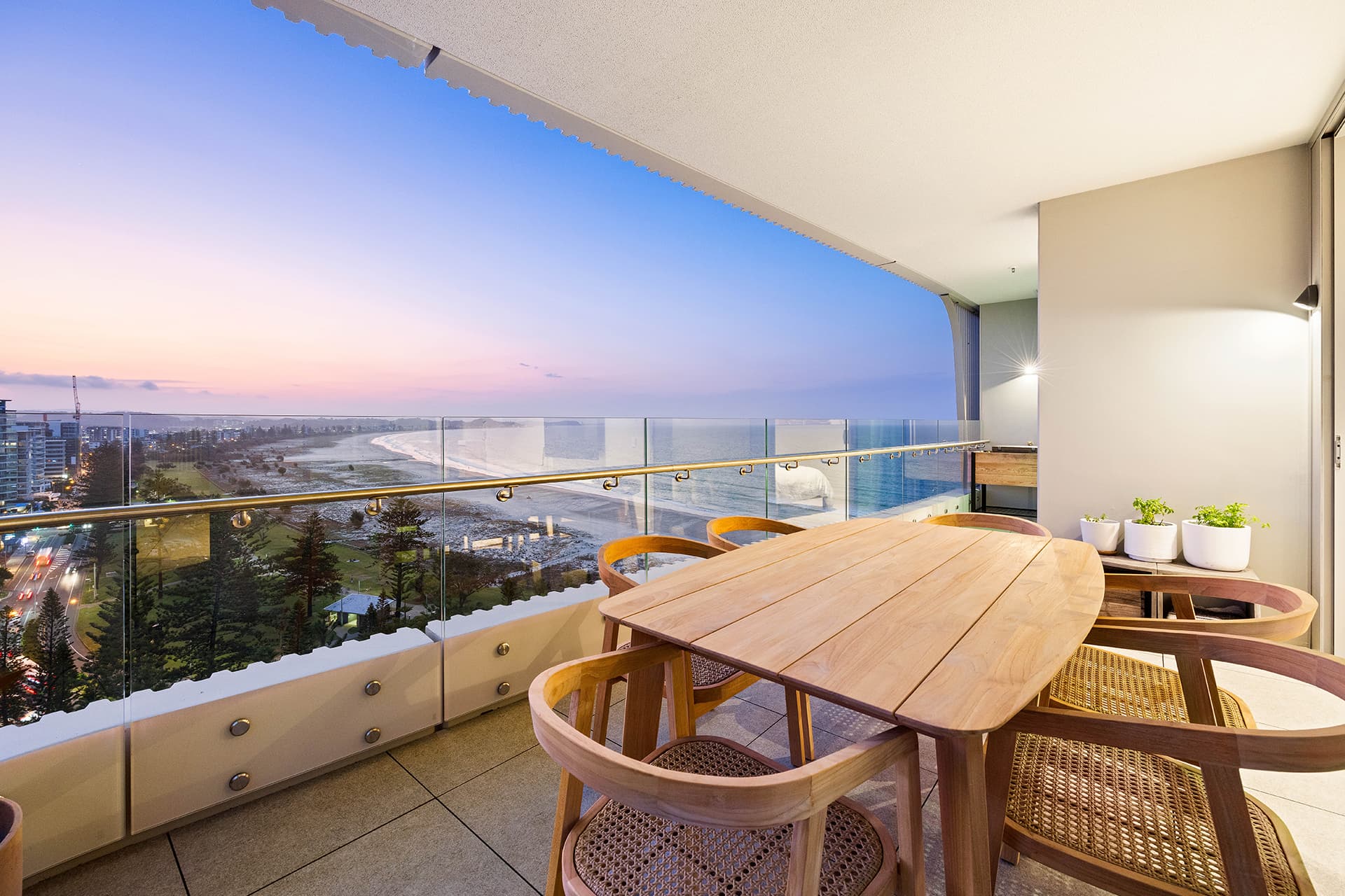 1306/4 Miles Street, Coolangatta, QLD, 4225, Coolangatta - Thumbnail 2