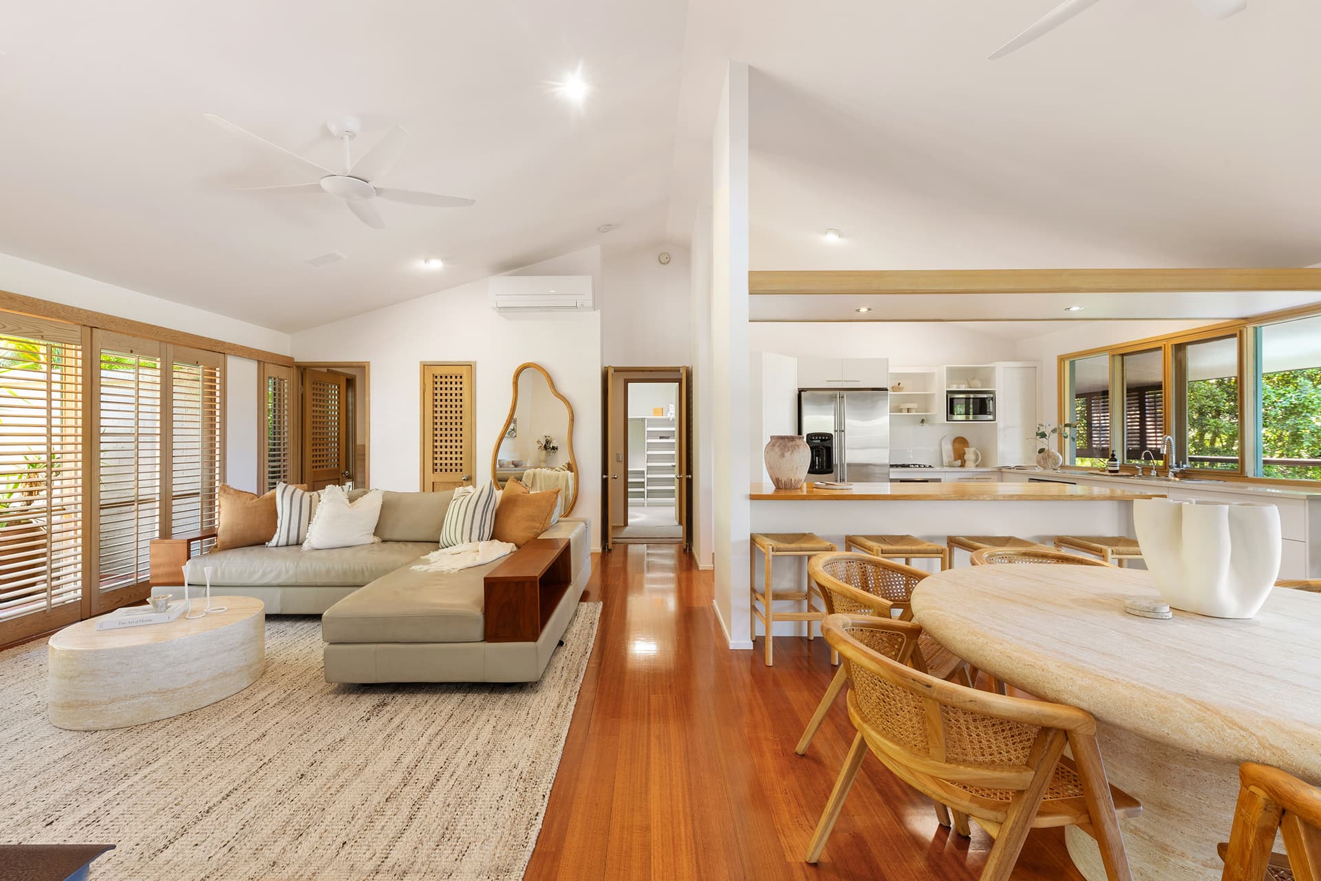 22 Killara Street, Currumbin Waters, QLD, 4223, Currumbin Waters - Thumbnail 2
