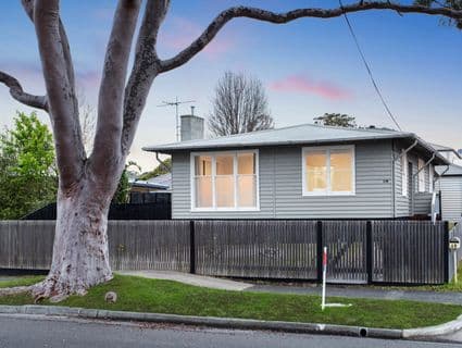 1/8 Cambridge Street, Frankston, VIC, 3199, Frankston - Thumbnail 2