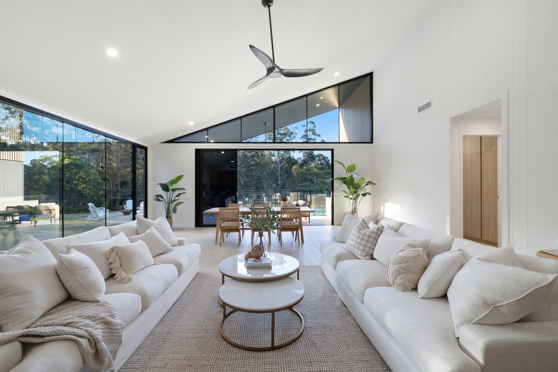 29 Davenport Drive, Bonogin, QLD, 4213, Bonogin - Thumbnail 2