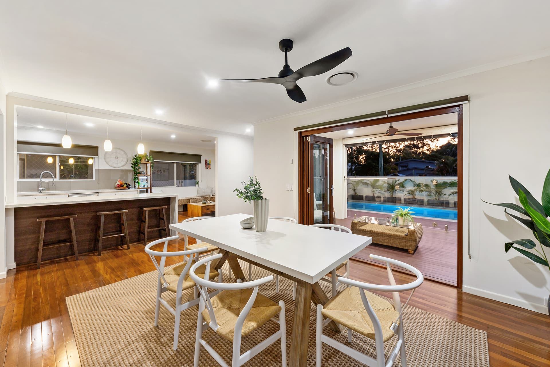 26 Elizabeth Street, Currumbin Waters, QLD, 4223, Currumbin Waters - Thumbnail 6