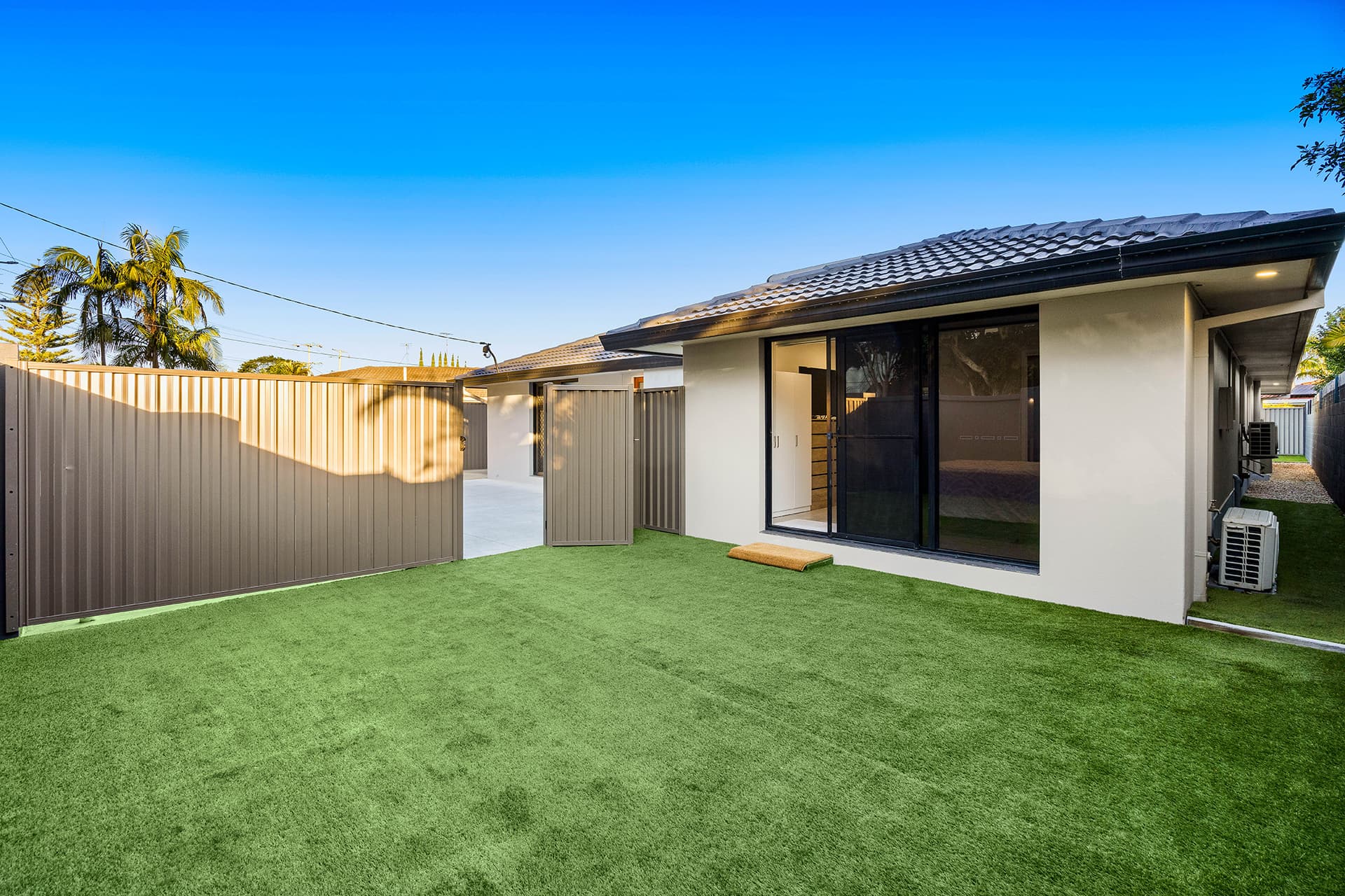 8 Melody Street, Mermaid Waters, QLD, 4218, Mermaid Waters - Thumbnail 5