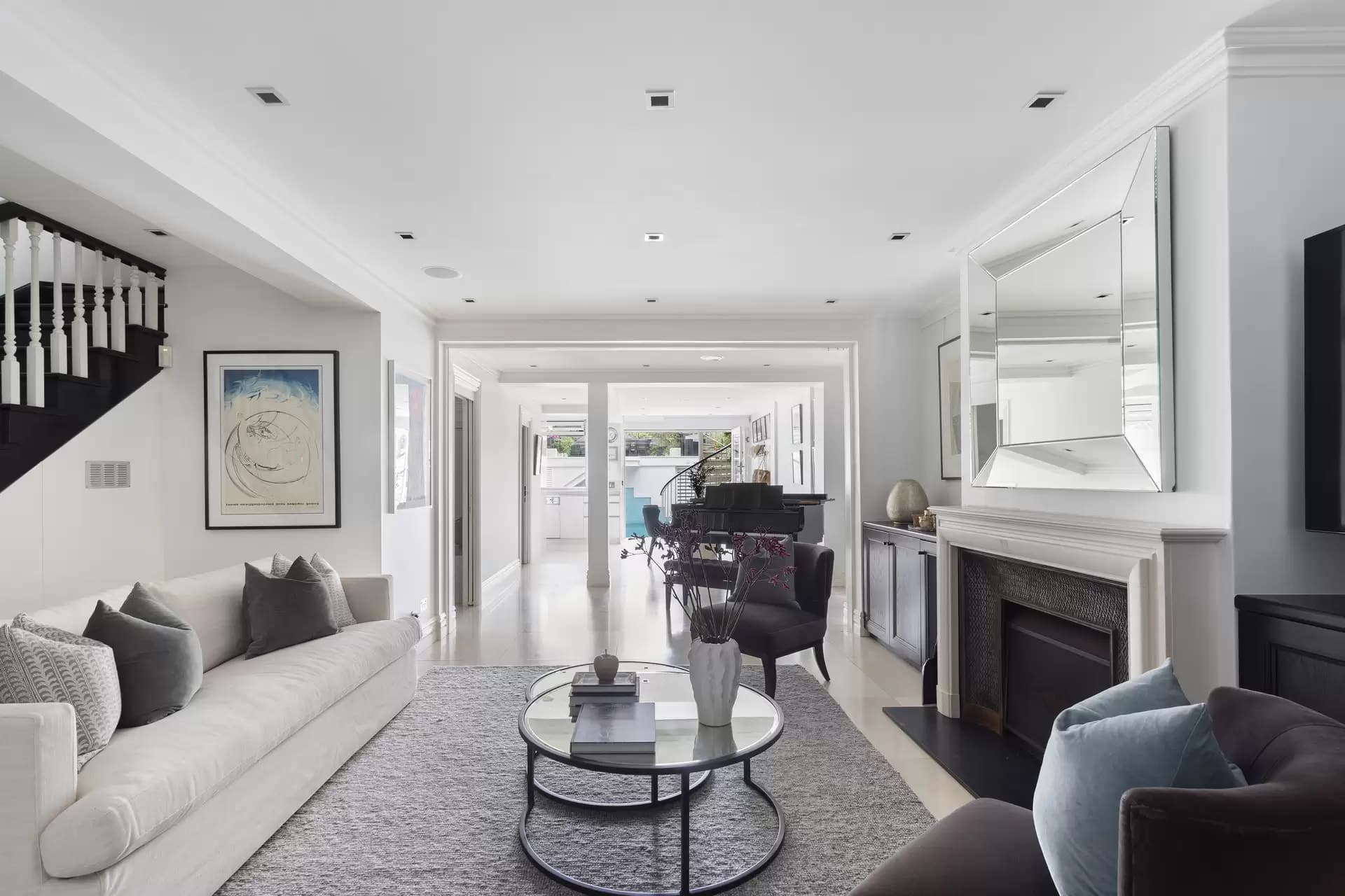 112 Glenmore Road, Paddington, Paddington - Thumbnail 2