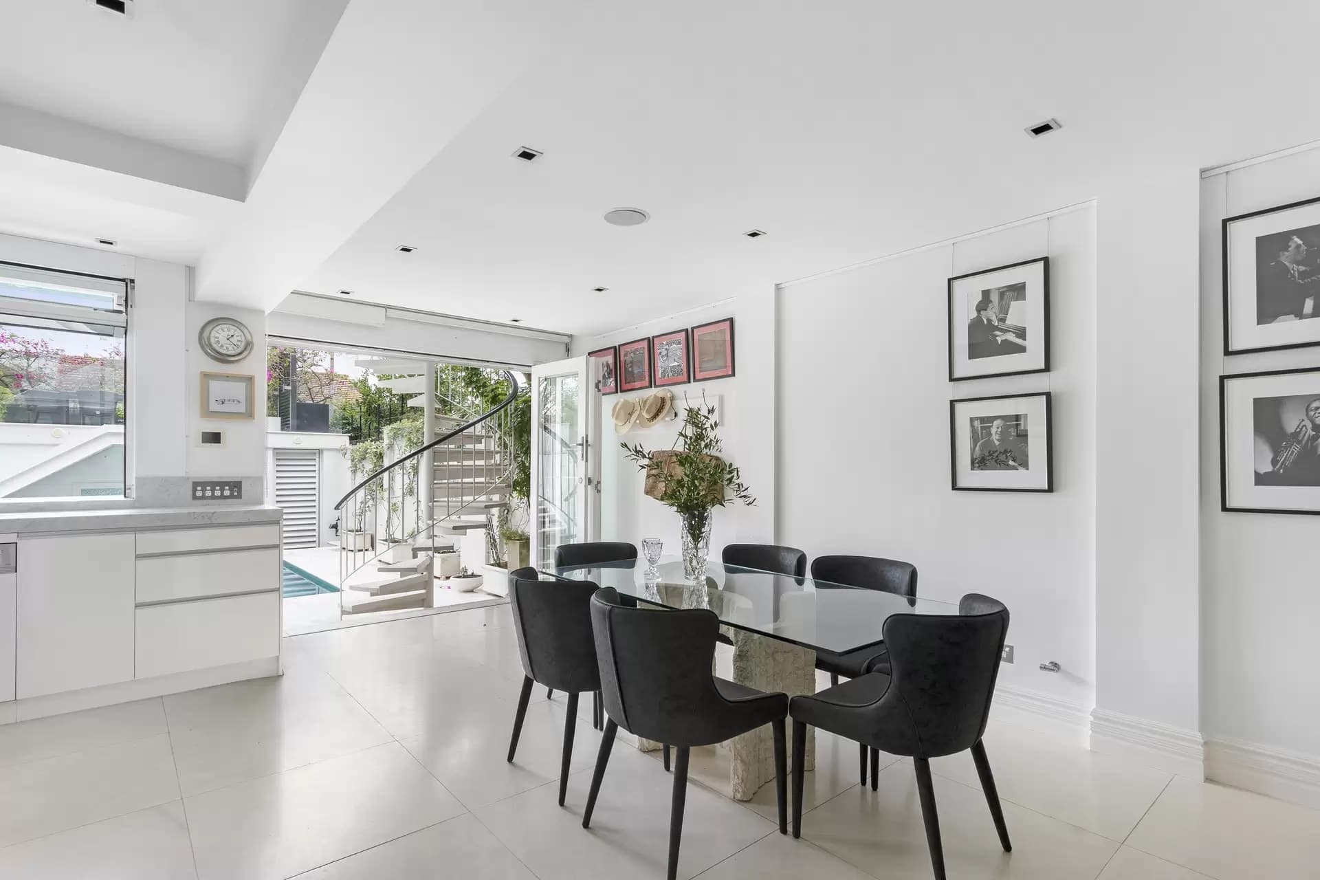 112 Glenmore Road, Paddington, Paddington - Thumbnail 3