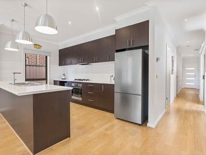 39 Almond Close, Werribee, VIC, 3030, Werribee - Thumbnail 6