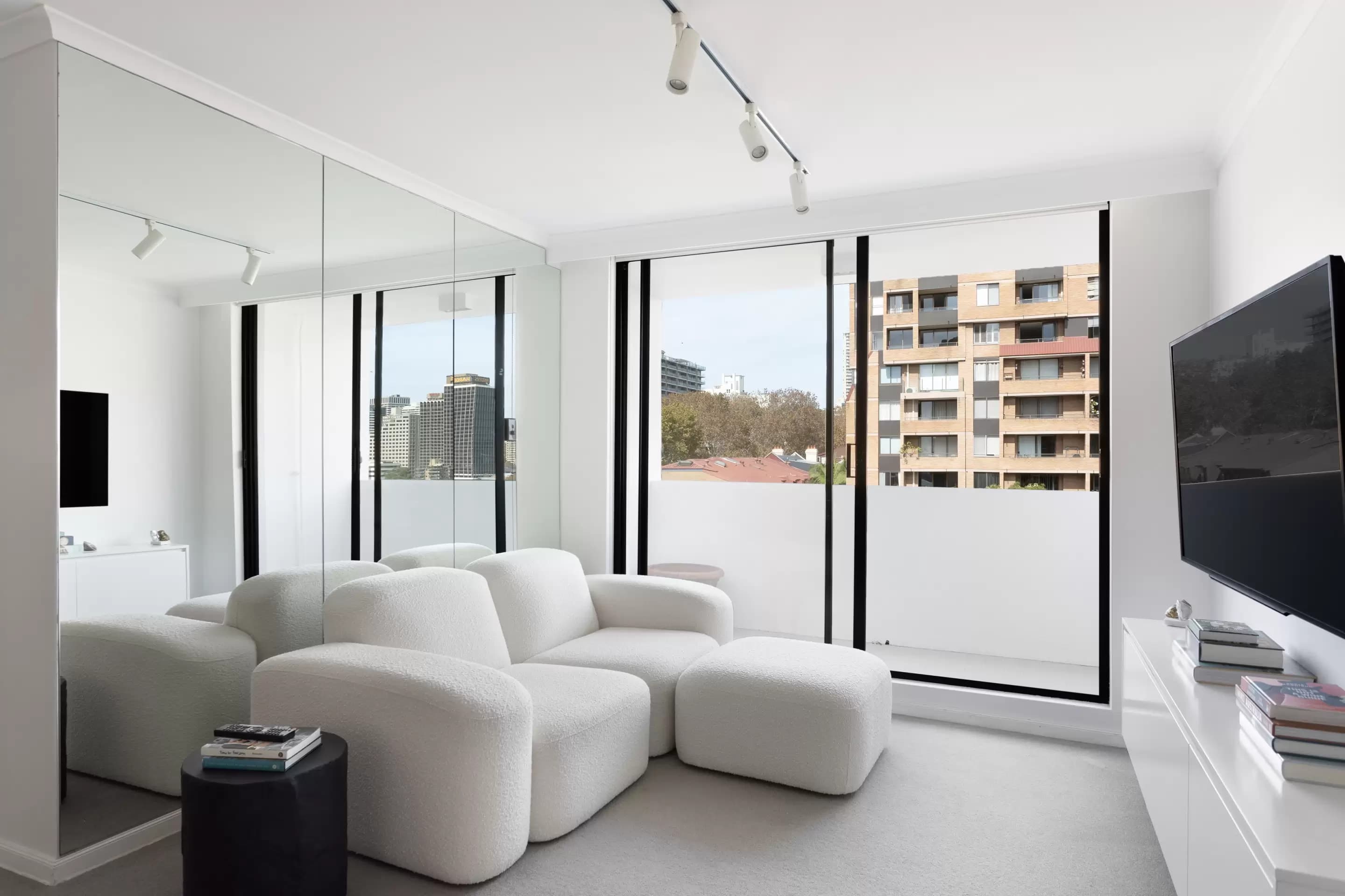 128/71 Victoria Street, Potts Point, Potts Point - Thumbnail 2