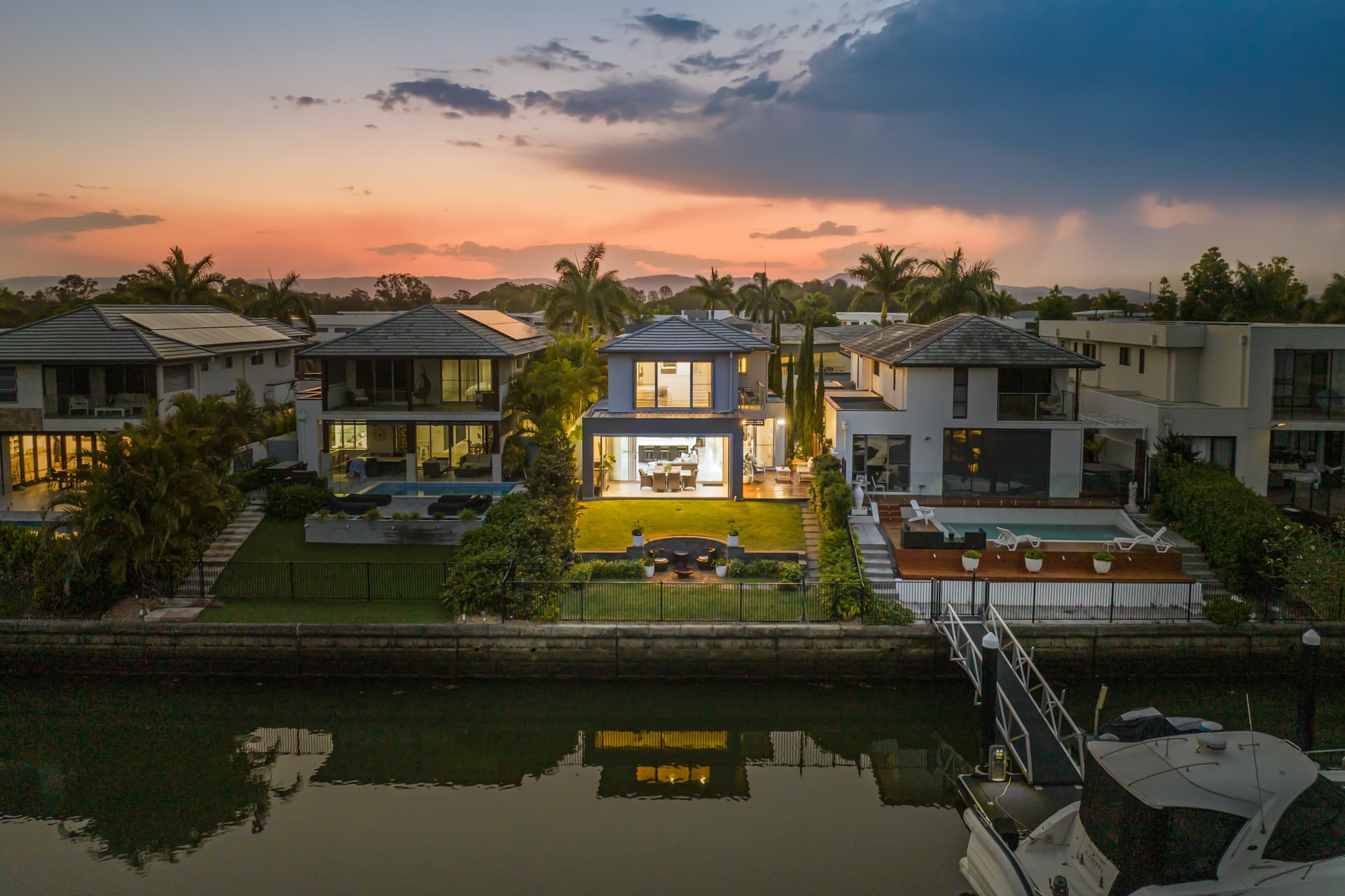 7646 Fairway Boulevard, Hope Island, QLD, 4212, Hope Island - Thumbnail 2