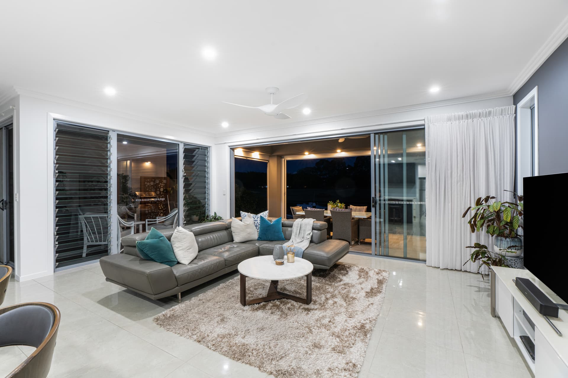 7646 Fairway Boulevard, Hope Island, QLD, 4212, Hope Island - Thumbnail 6