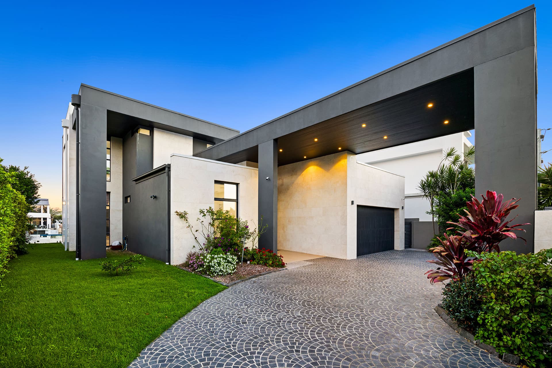 31 Southern Cross Drive, Surfers Paradise, QLD, 4217, Surfers Paradise - Thumbnail 4