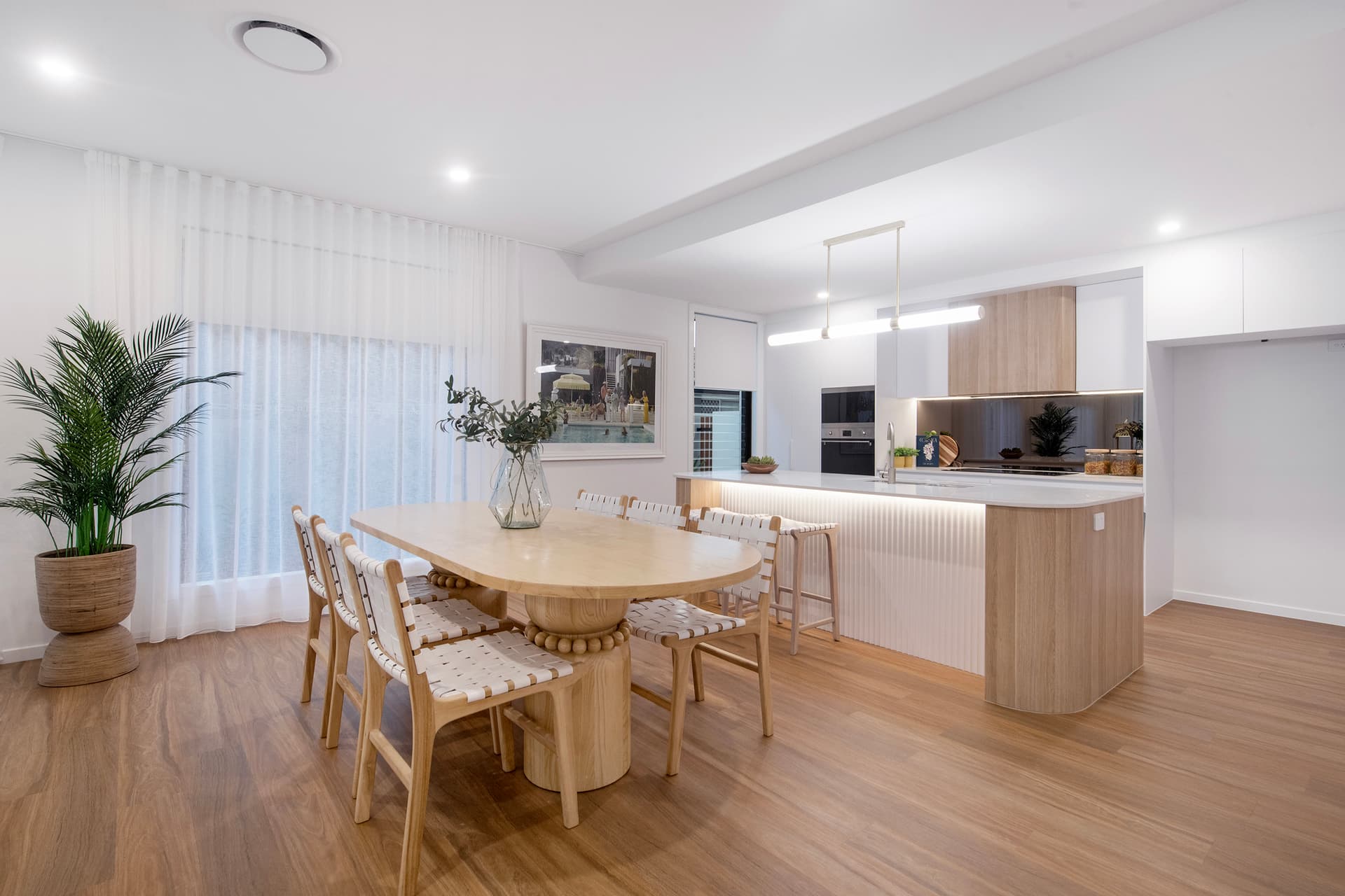 1/160 Monaco Street, Broadbeach Waters, QLD, 4218, Broadbeach Waters - Thumbnail 3