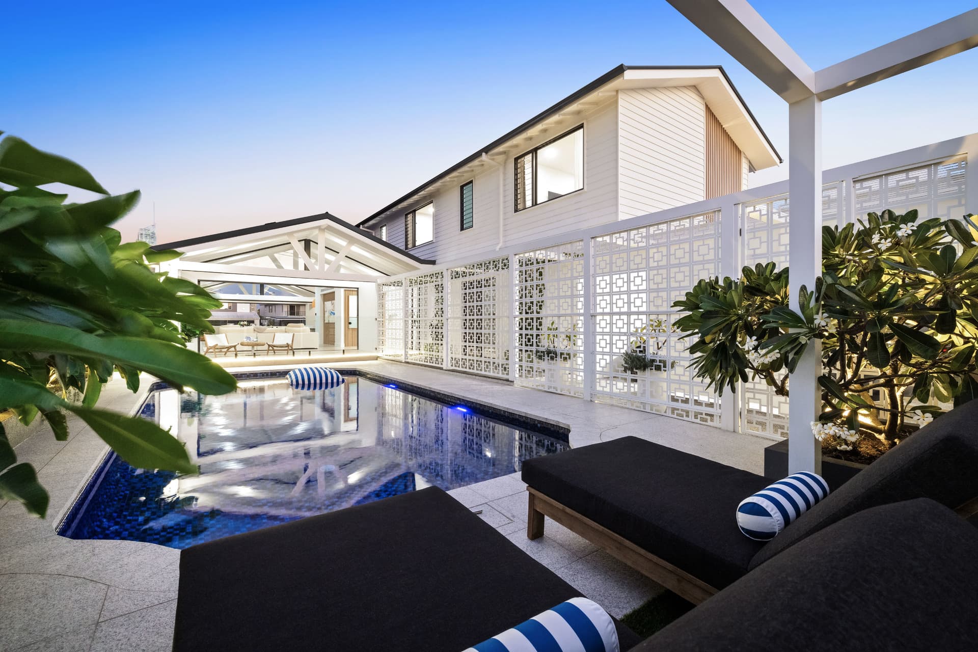 79 Gibraltar Drive, Isle Of Capri, QLD, 4217, Isle Of Capri - Thumbnail 3