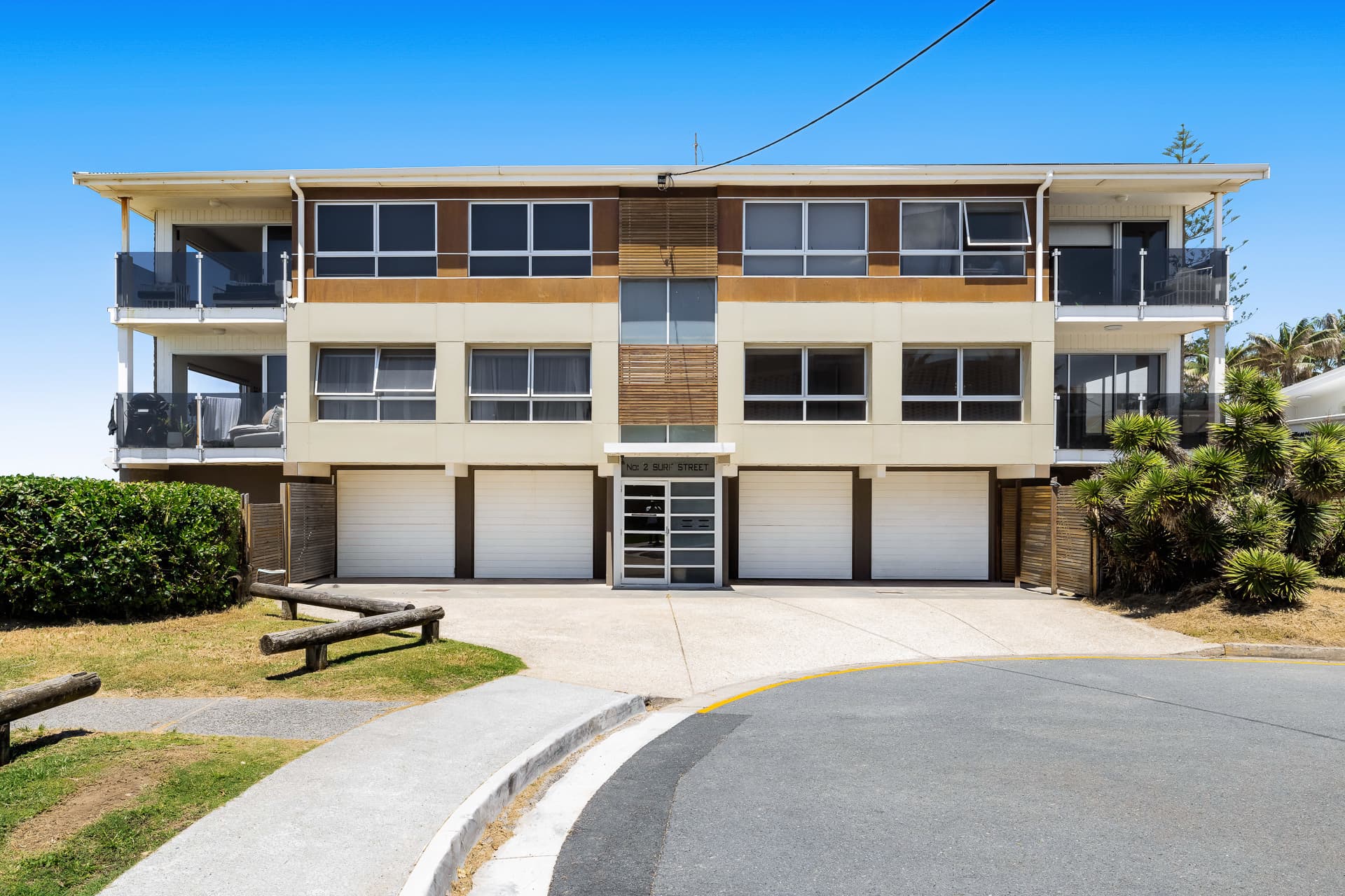 2 Surf Street, Mermaid Beach, QLD, 4218, Mermaid Beach - Thumbnail 7