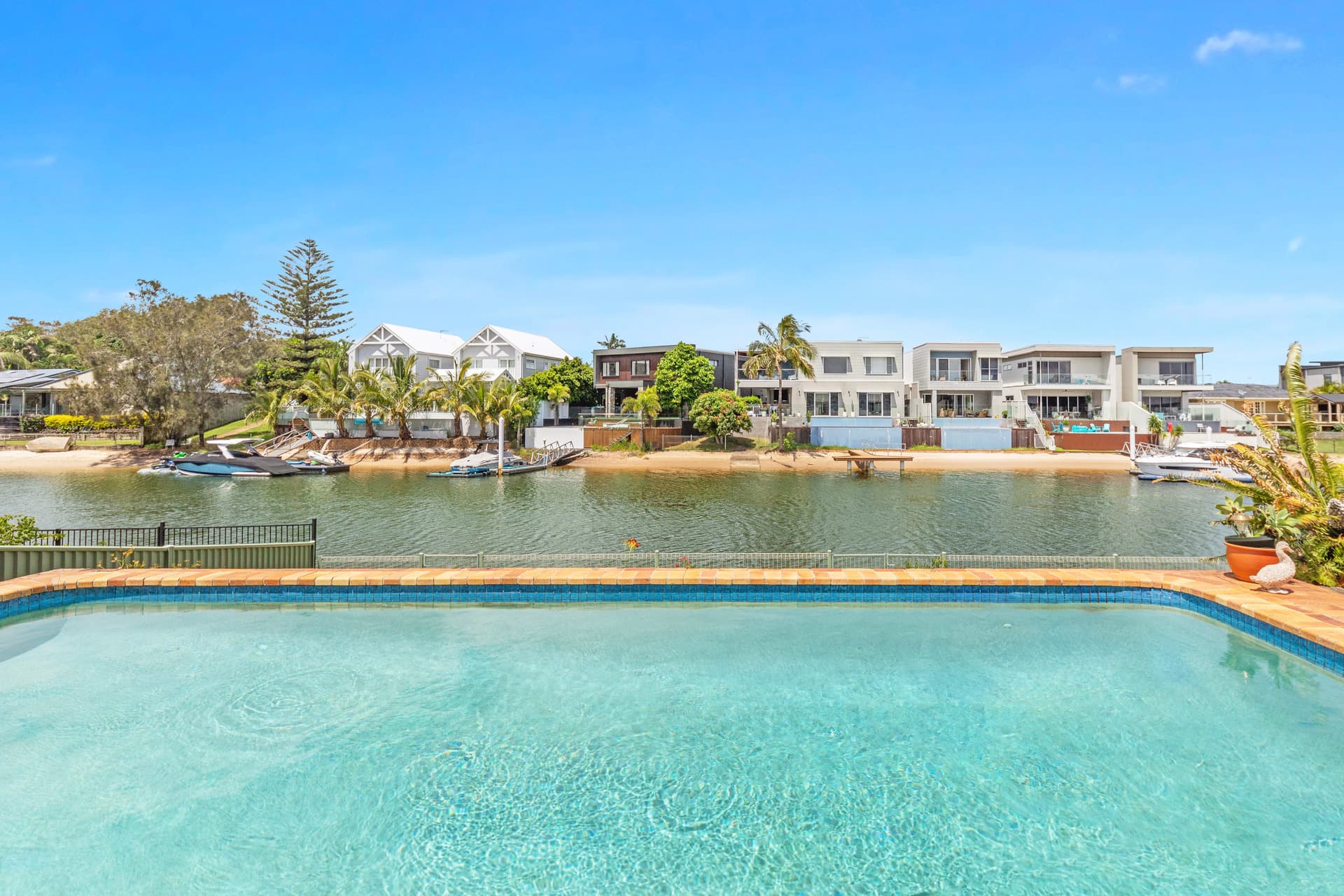16 Kurrawa Avenue, Mermaid Waters, QLD, 4218, Mermaid Waters - Thumbnail 5