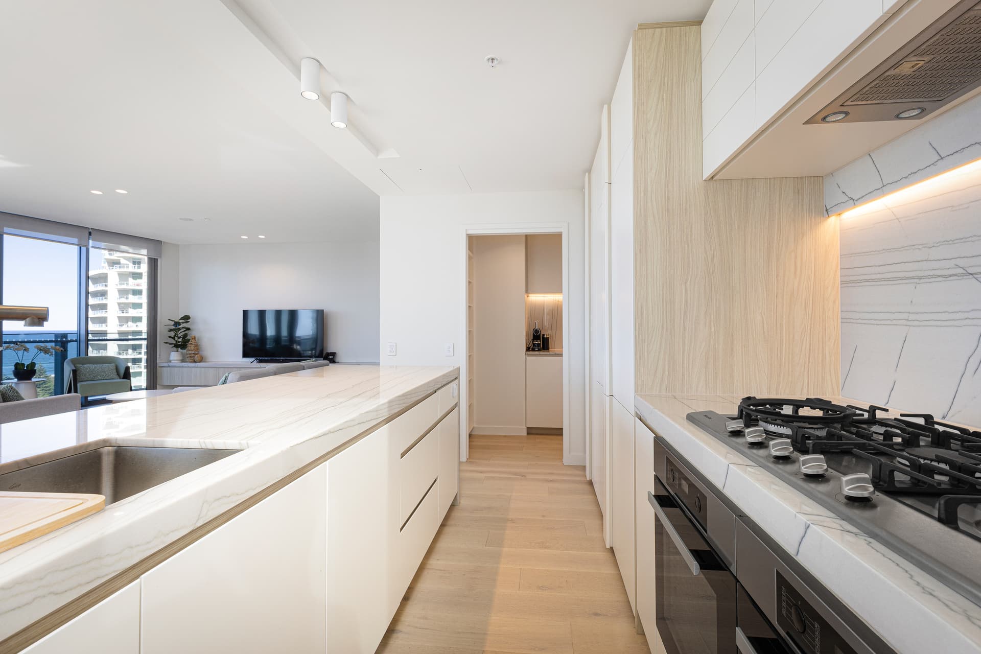 1201/12 Philip Avenue, Broadbeach, QLD, 4218, Broadbeach - Thumbnail 7