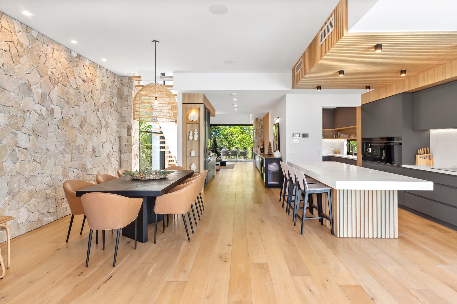 60 Woodgee Street, Currumbin, QLD, 4223, Currumbin - Thumbnail 3