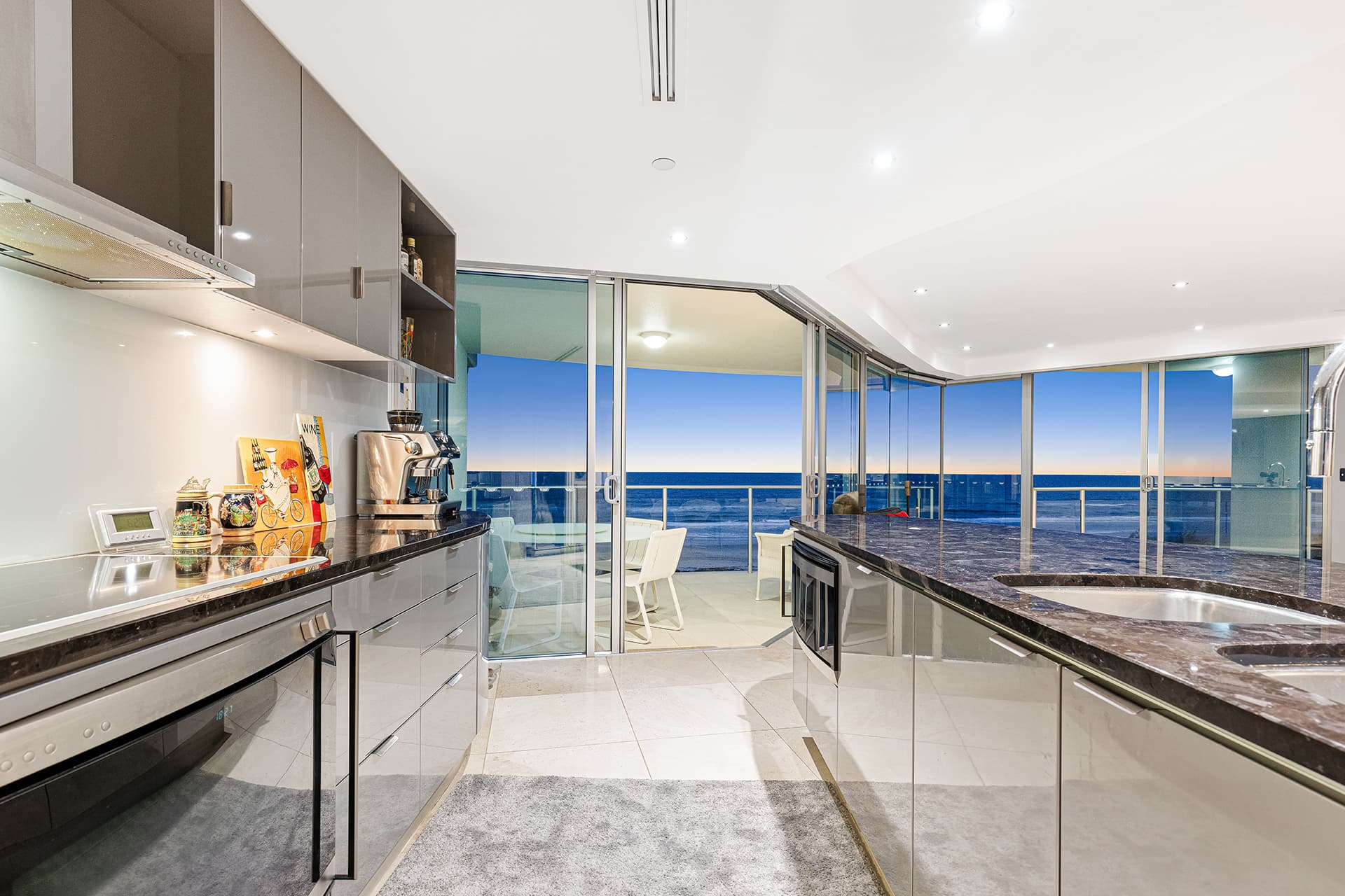 10/59-61 Broadbeach Boulevard, Broadbeach, QLD, 4218, Broadbeach - Thumbnail 6