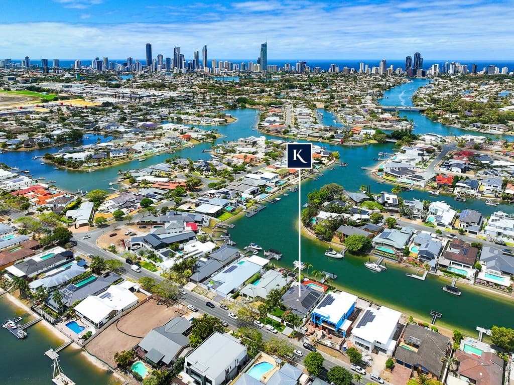 127 Campbell Street, Sorrento, QLD, 4217, Sorrento - Thumbnail 2