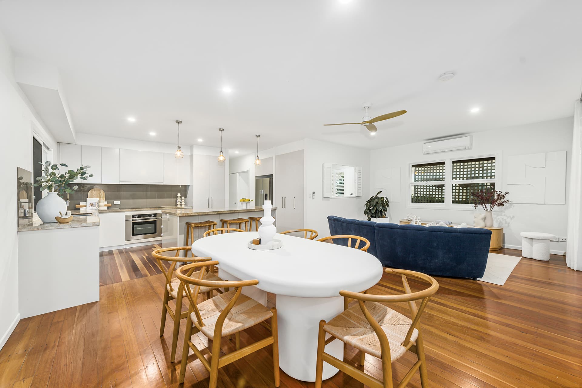 17 Sunbrite Avenue, Mermaid Beach, QLD, 4218, Mermaid Beach - Thumbnail 5
