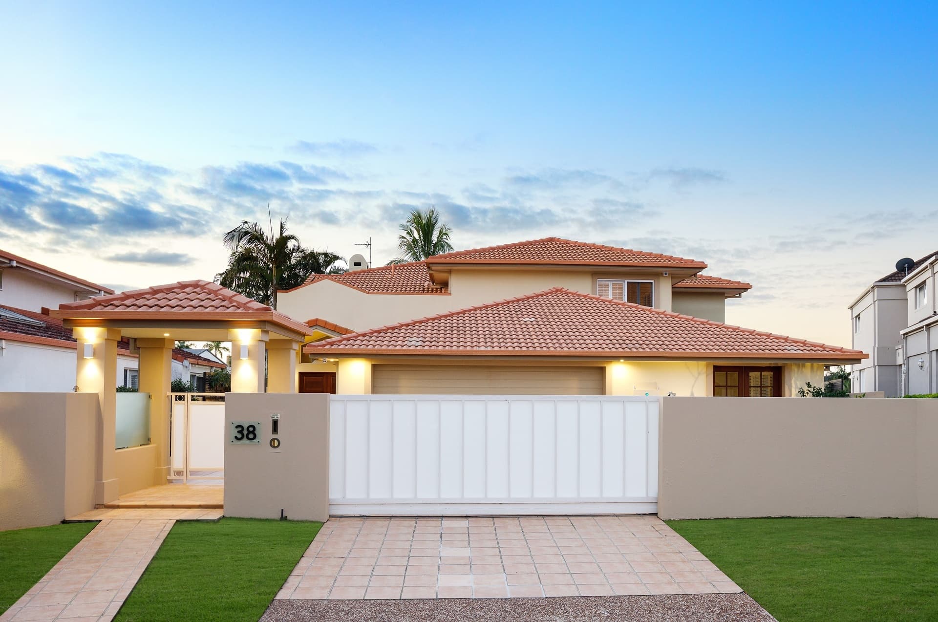 38 Kincardine  Drive, Benowa Waters, QLD, 4217, Benowa Waters - Thumbnail 5