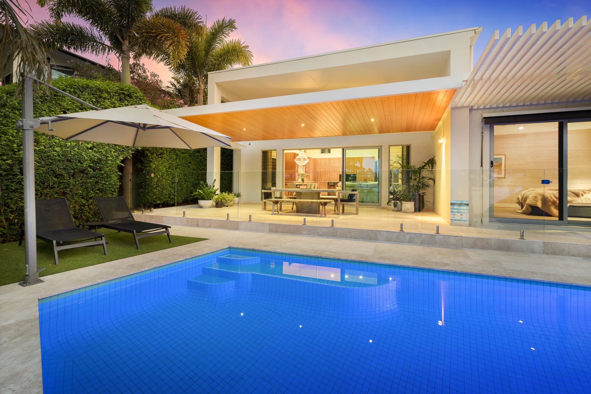 11 The Corso, Isle Of Capri, QLD, 4217, Isle Of Capri - Thumbnail 2