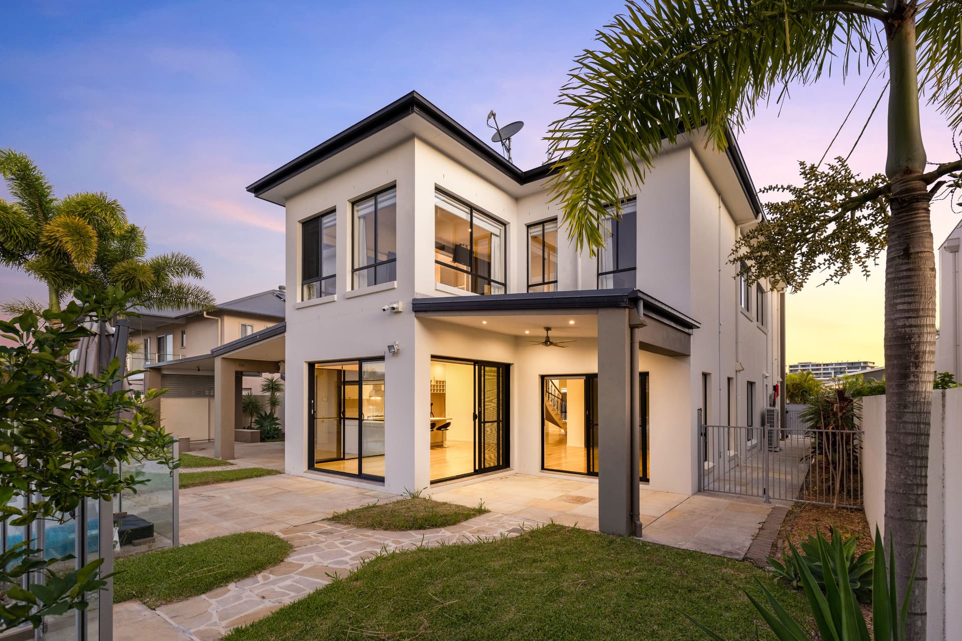 9 North Quay Drive, Biggera Waters, QLD, 4216, Biggera Waters - Thumbnail 3